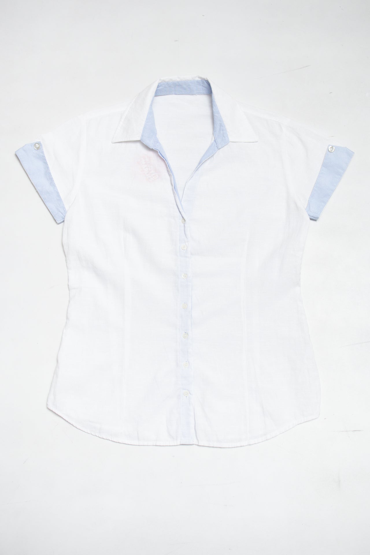 #22 blue/white button up | c. 164 | size 8
