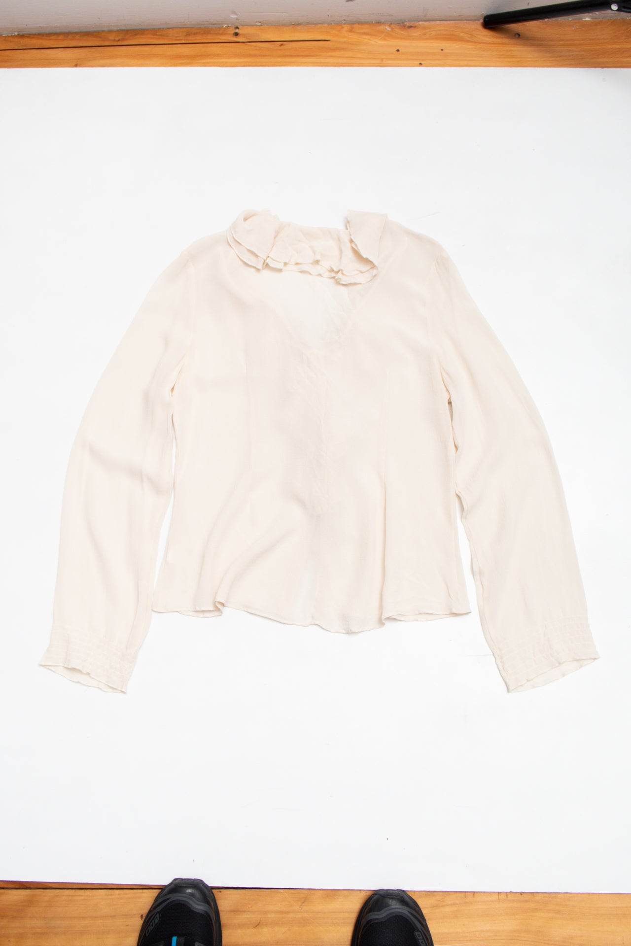 #31 Baraschi cream toned blouse | c. 164 | size 12