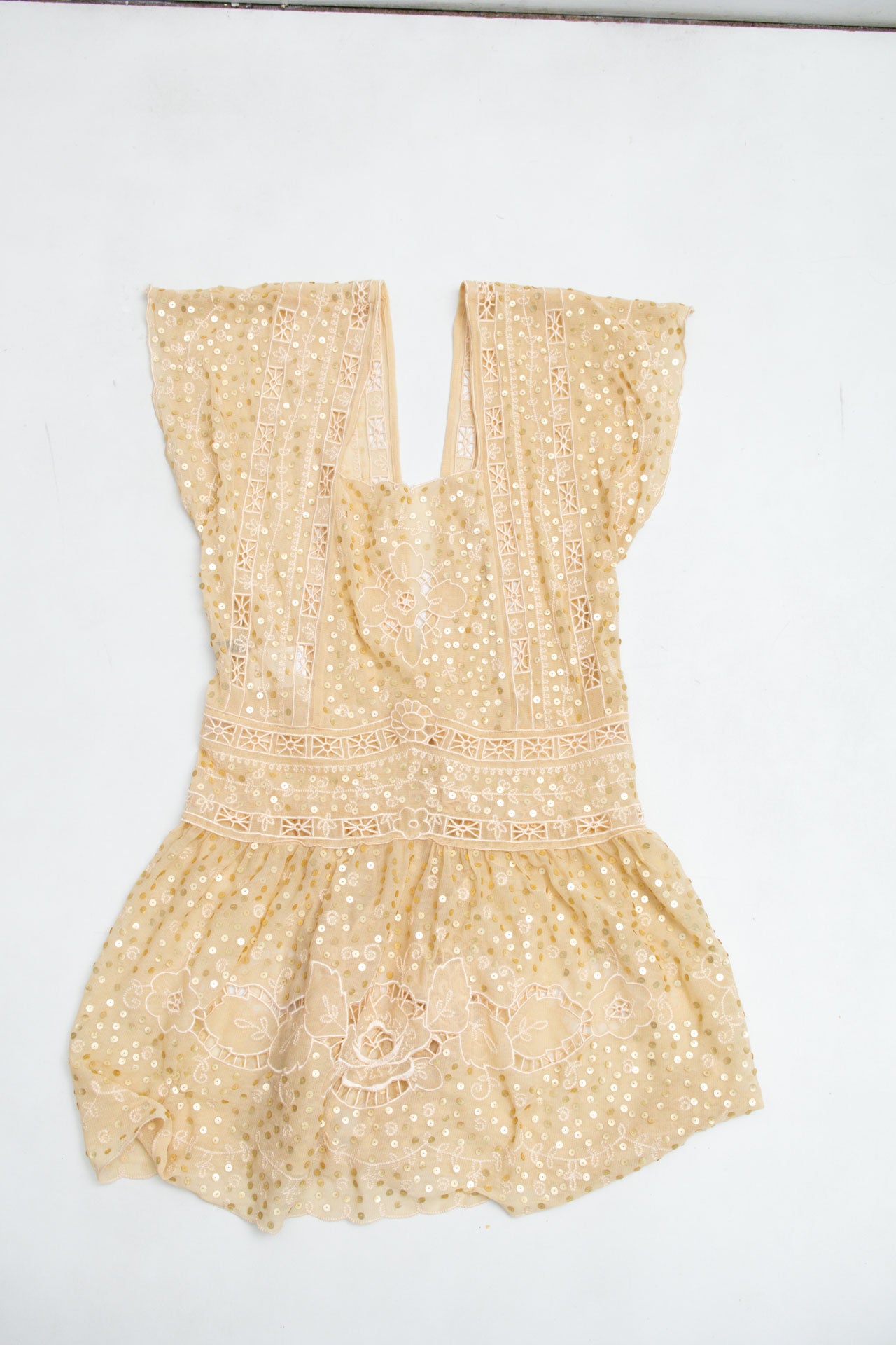 #51 Nine Golden Sequin Tee | Garden Brat | Size 8