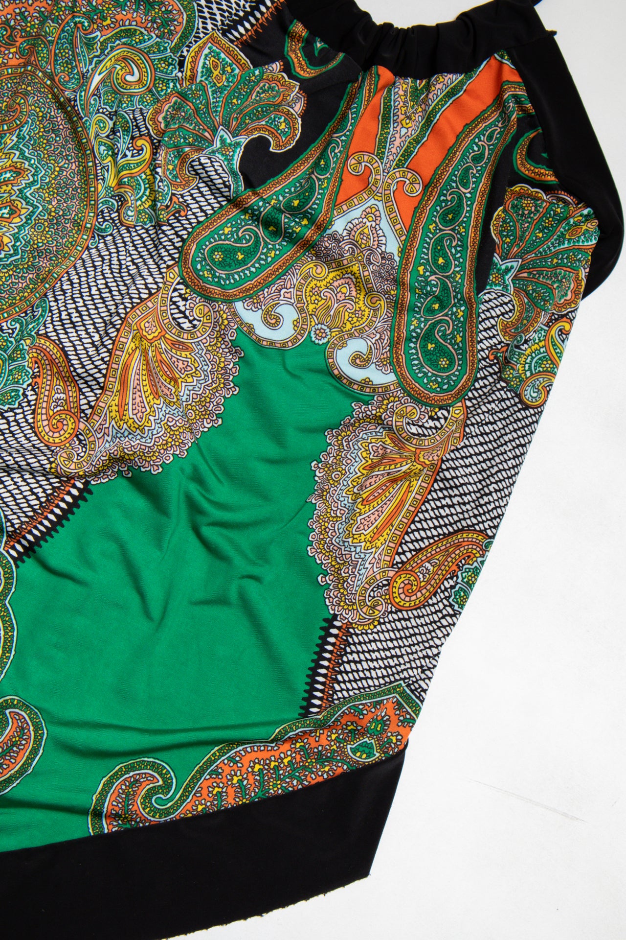 #68 paisley halter bandana top | c. 163 | size 8/10