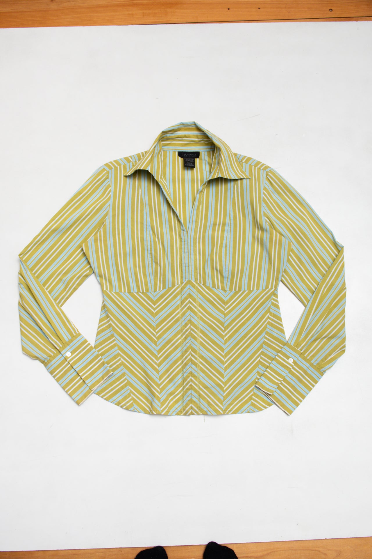 #75 The Limited fitted clasped blouse | c. 164 | size 8