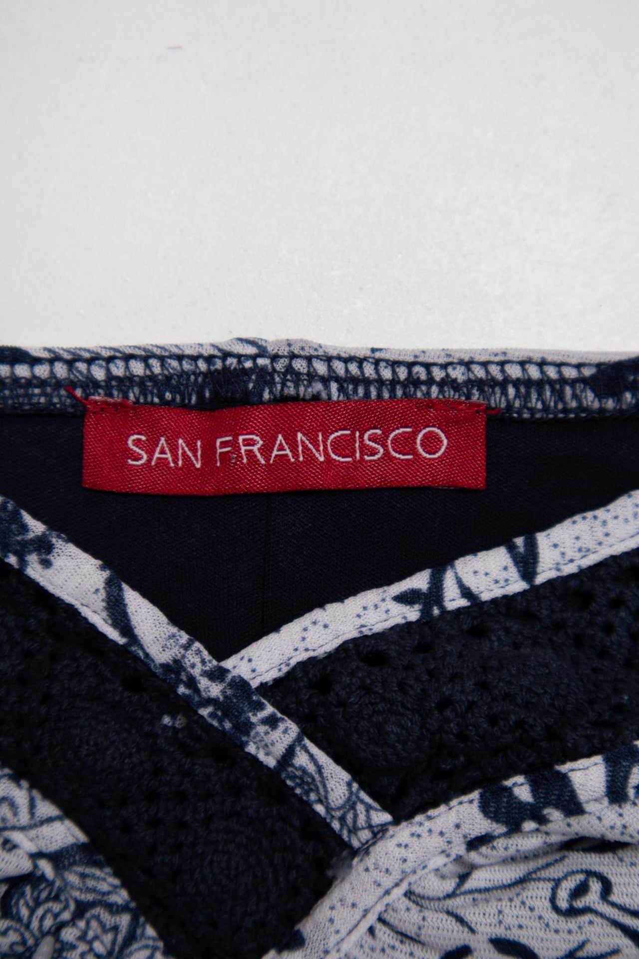 #85 San Francisco paisley navy cami | c. 164 | size 10