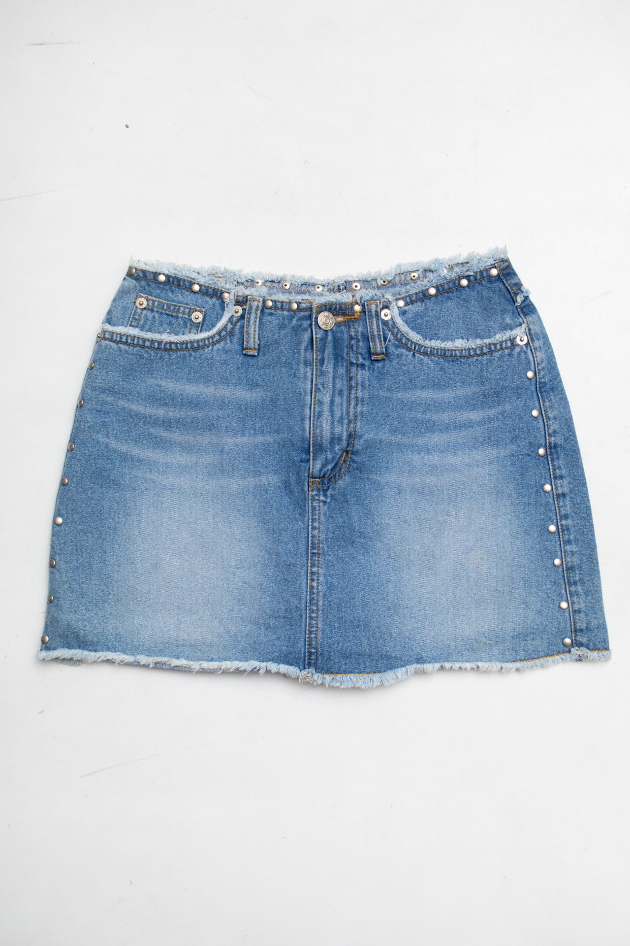 #117 Y2K R4R studded denim mini | C 150 | Size 8