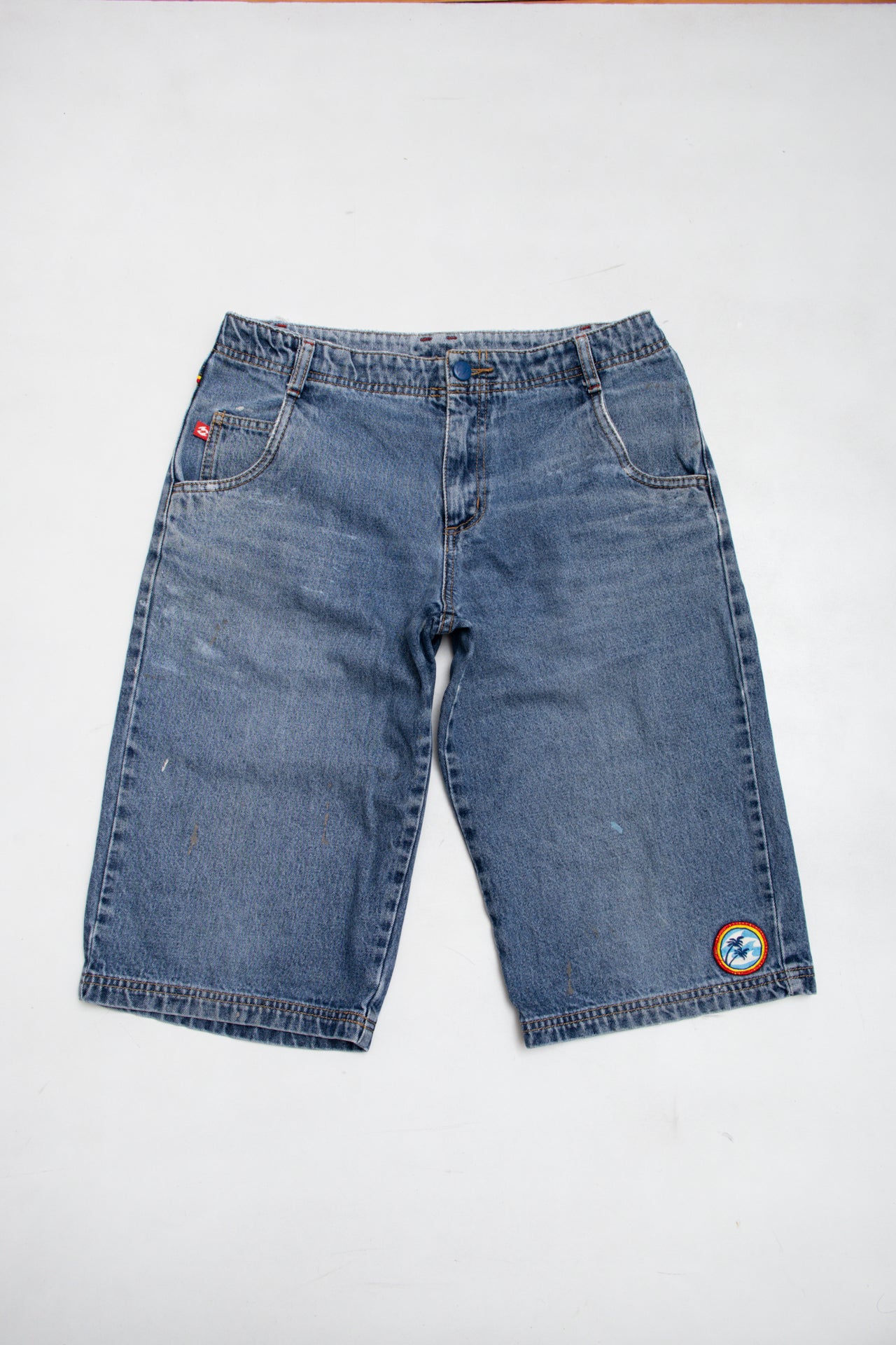 #112 Billabong embroidered denim shorts | c. 164 | size 10