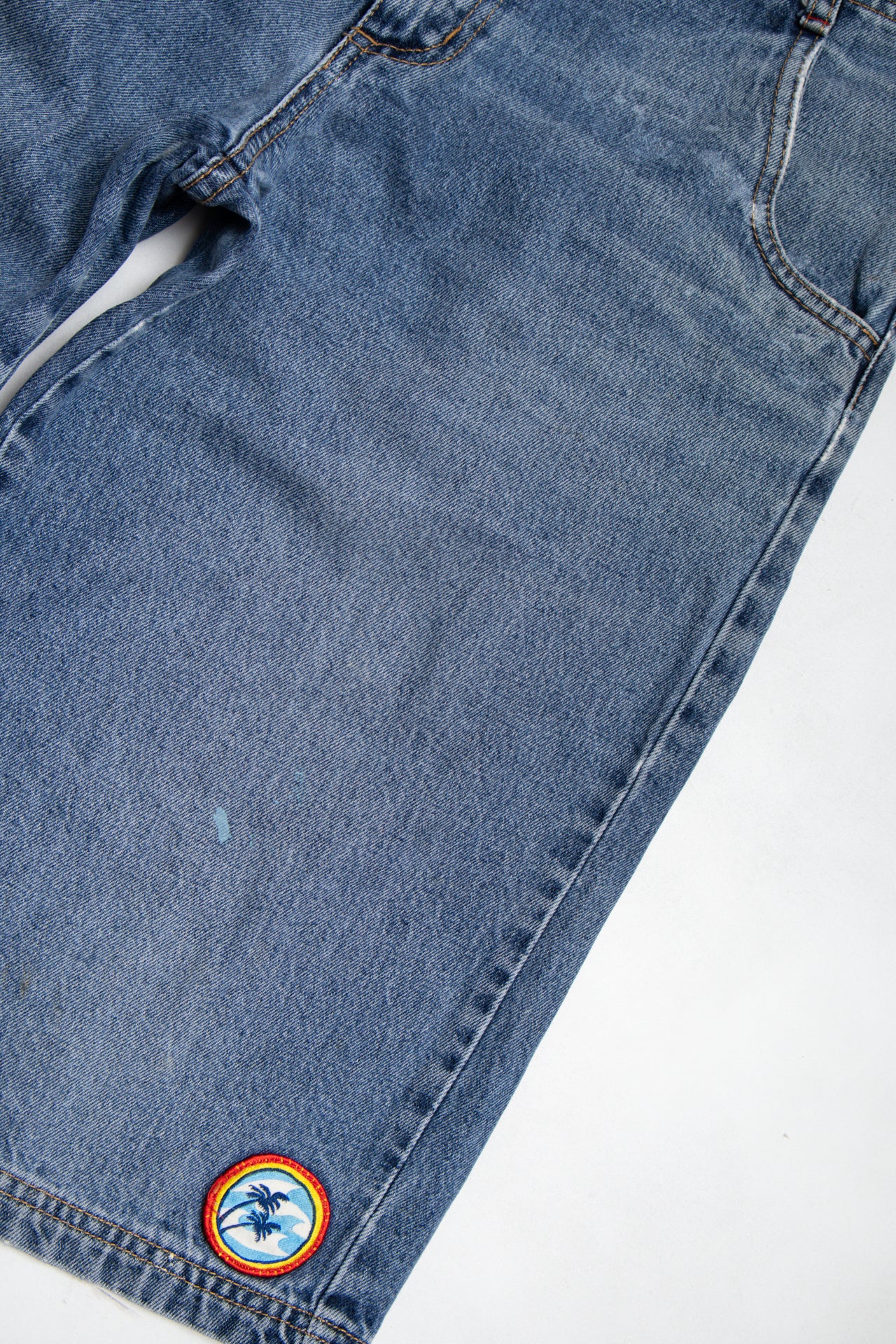 #112 Billabong embroidered denim shorts | c. 164 | size 10