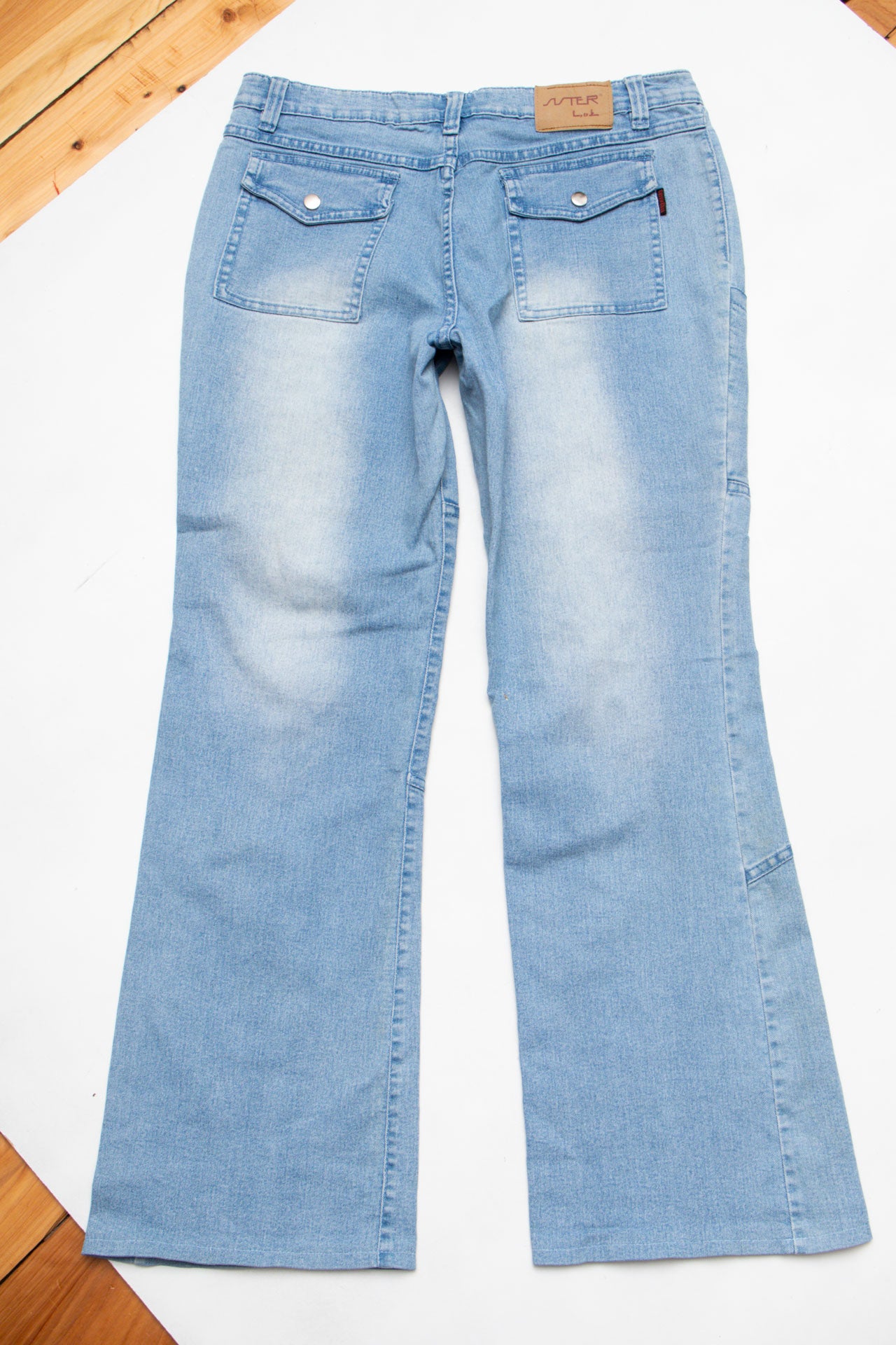 #131 Y2K Cargo flared jeans | C 150 | Size 14