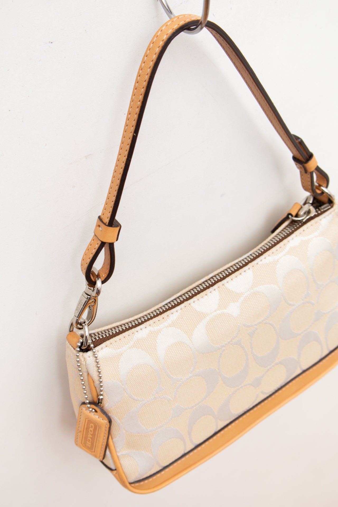 #188 Coach white canvas/leather monogram demi bag | c. 164