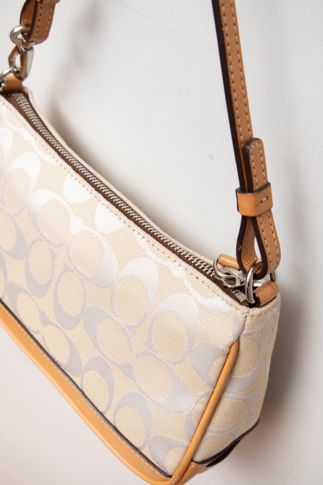 #188 Coach white canvas/leather monogram demi bag | c. 164