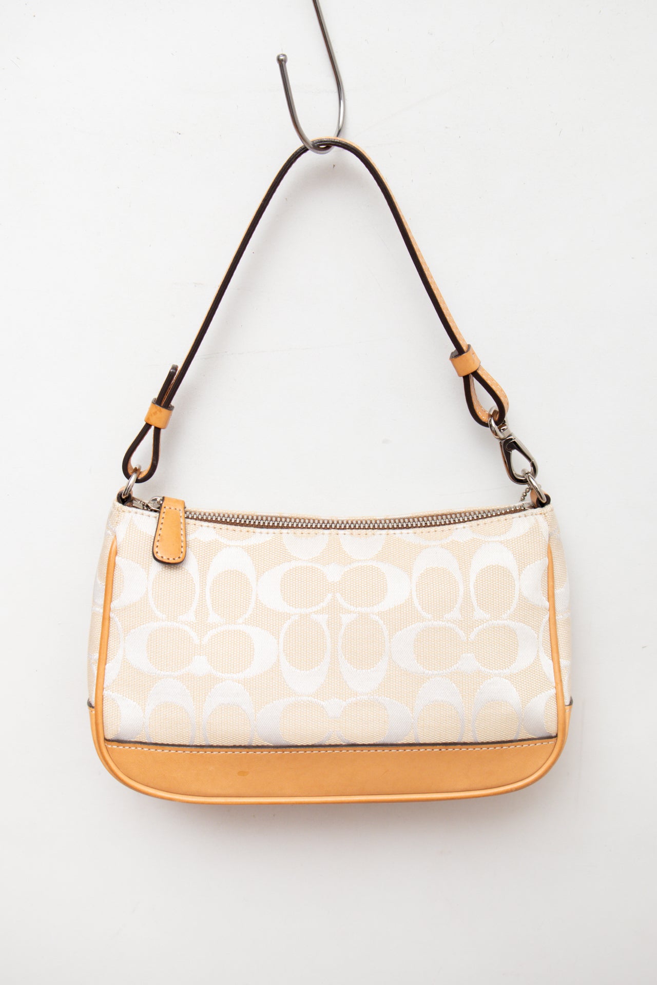 #188 Coach white canvas/leather monogram demi bag | c. 164