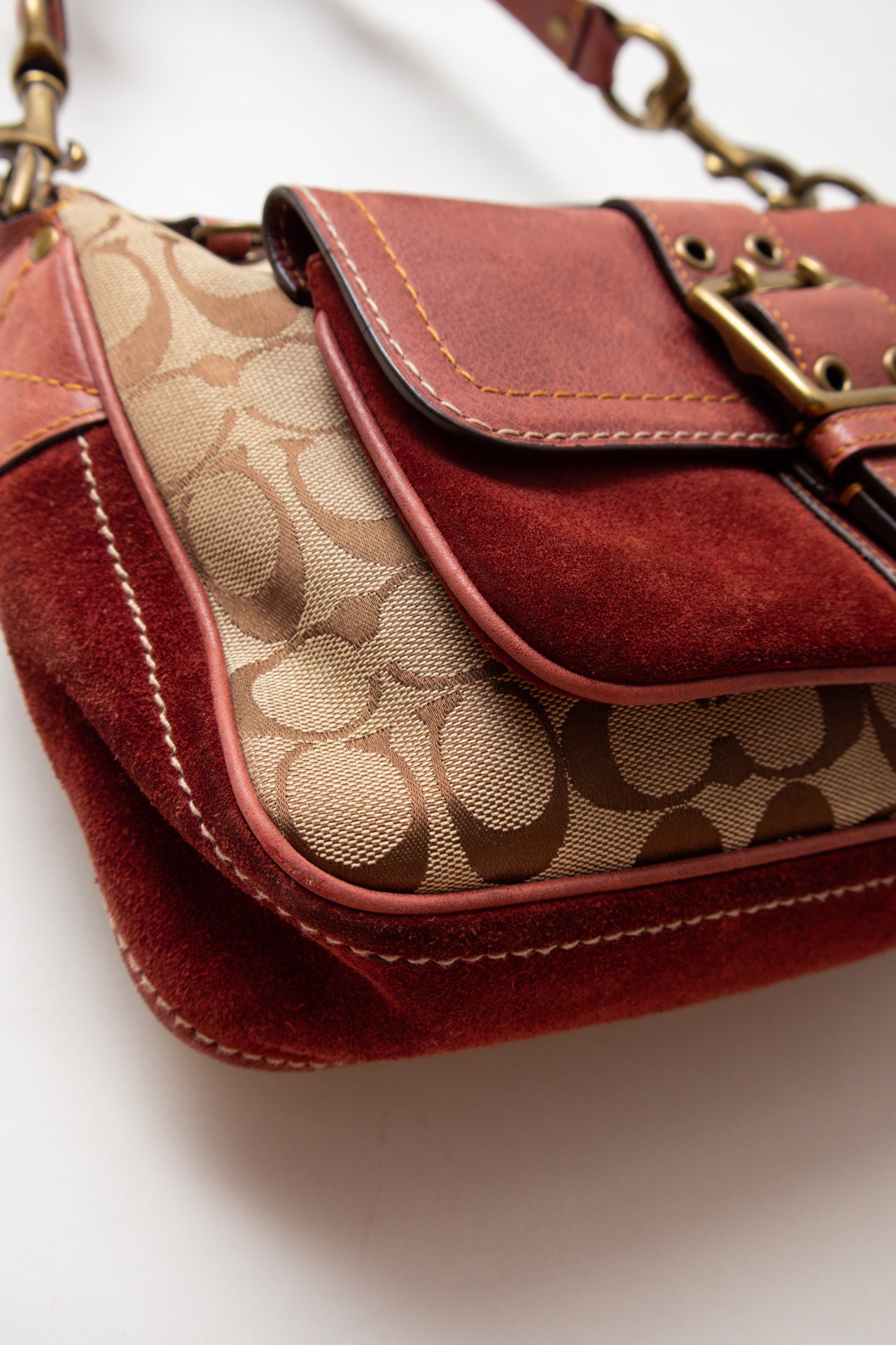 #192 Coach burgundy suede buckle bag | c. 164