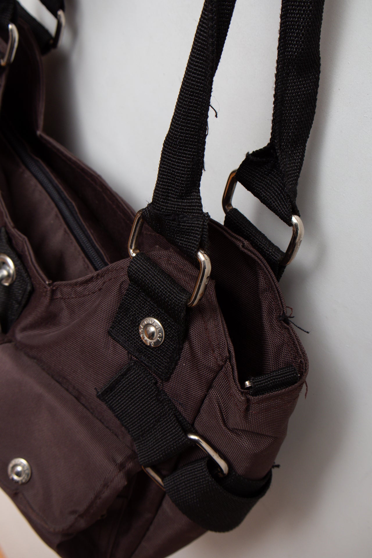 #194 GG&L brown/black utility bag | c. 164