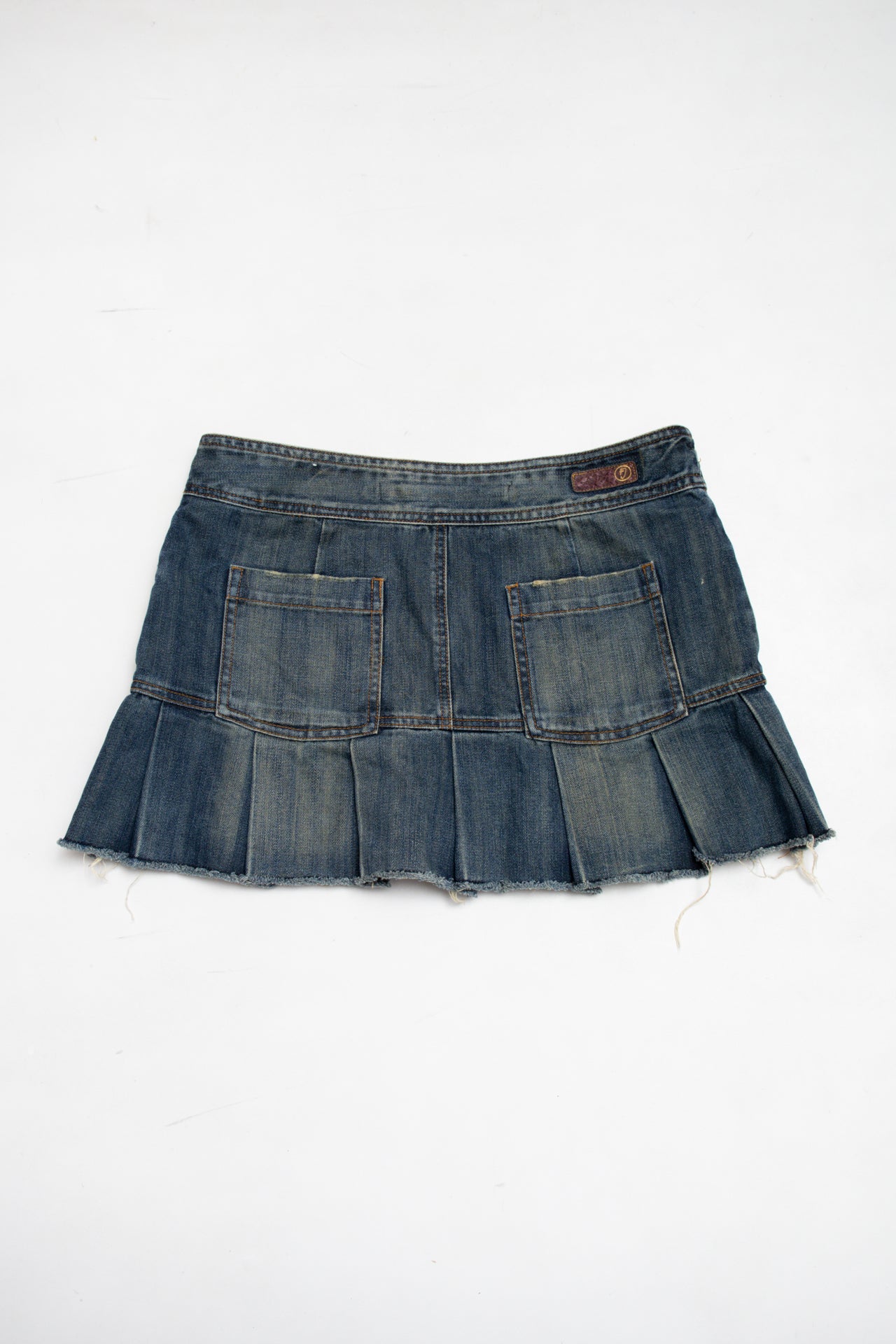 #201 Fox pleated denim mini skirt | c. 164 | size 10