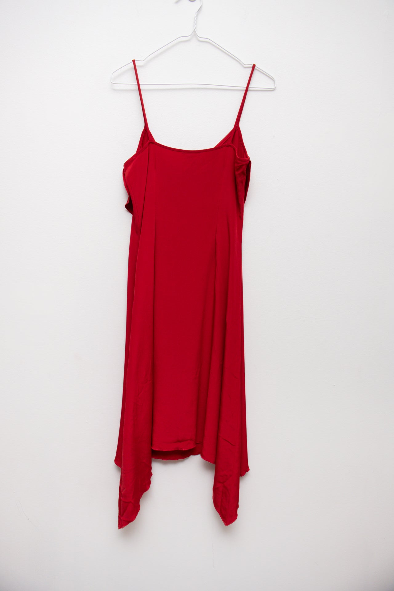 #218 Filippa red frilled midi skirt | c. 164 | size 8