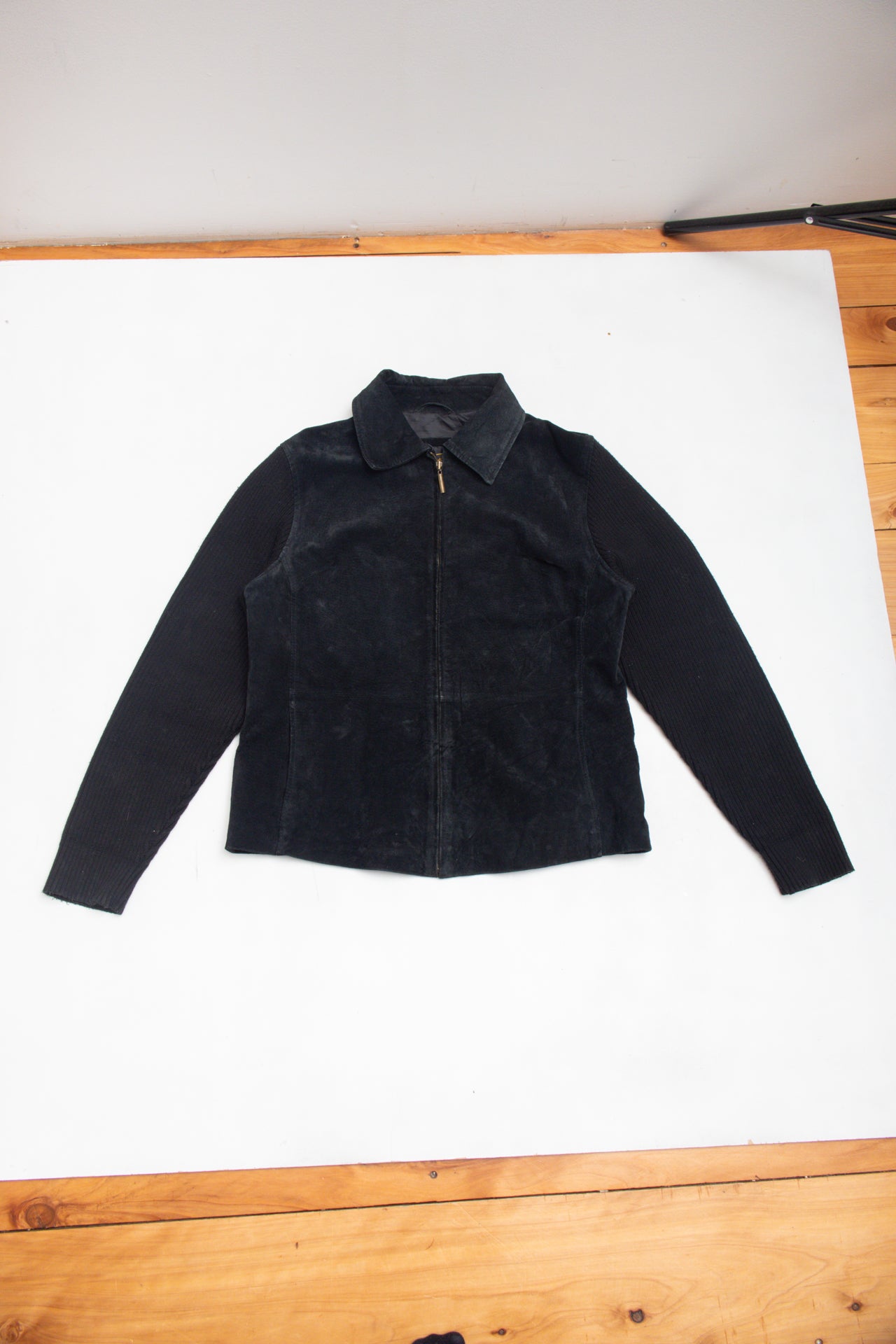 #230 black leather jacket | c. 156 | size 10/12