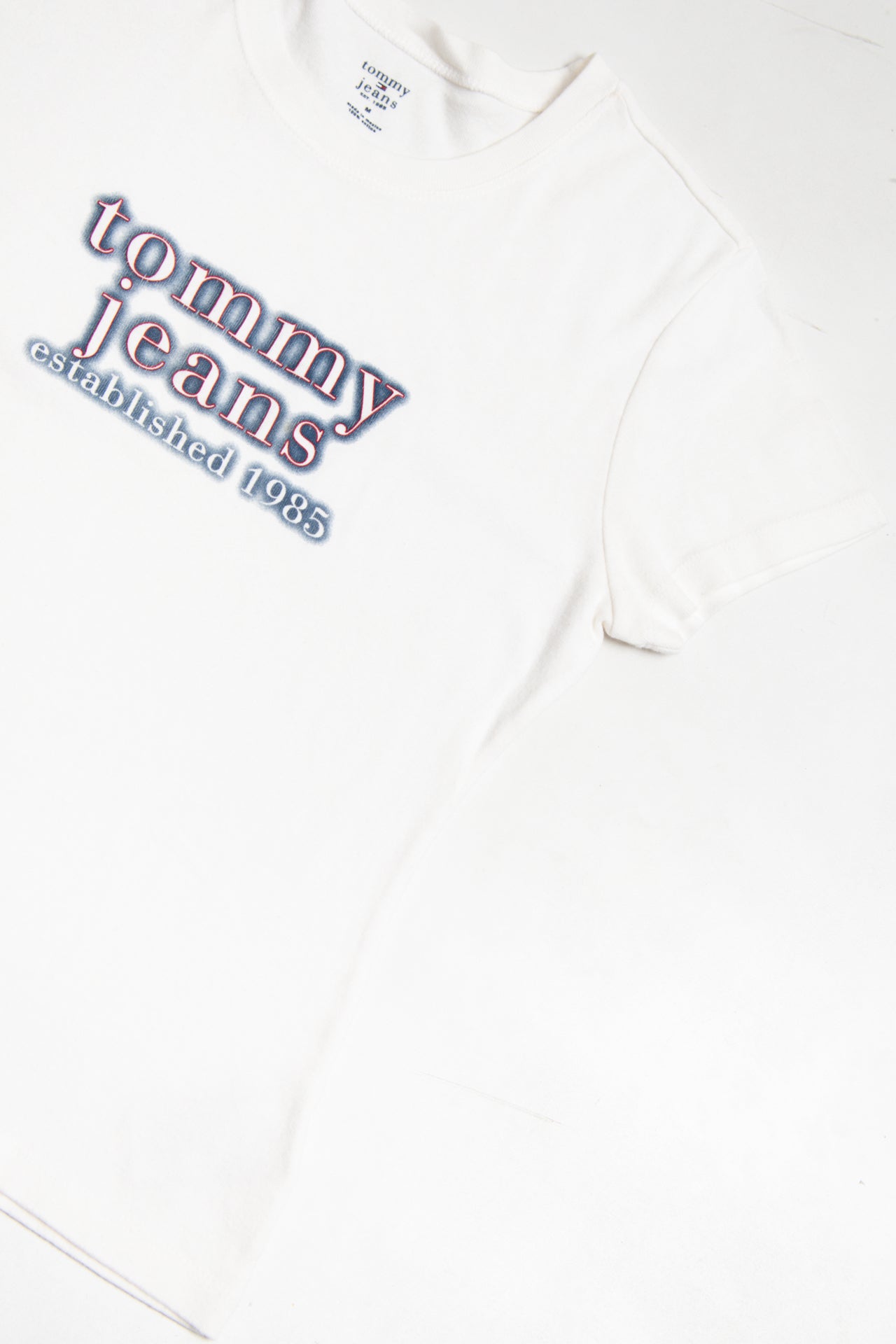 #47 Tommy Hilfiger white cotton tee | c. 165 | size 10
