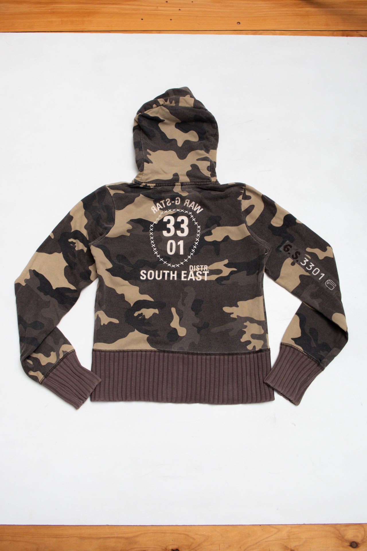 #70 G-Star camo zip up hoodie | c. 165 | size 8