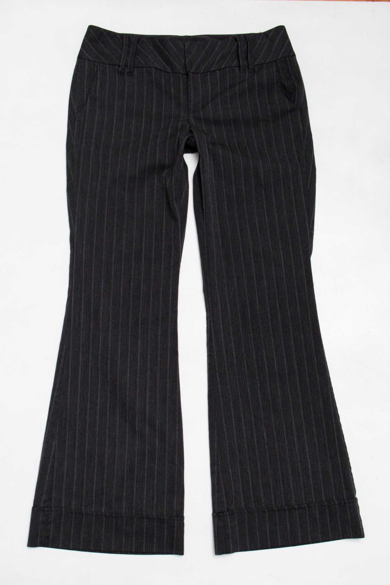 #82 Space Girl grey pin-stripe pants | c. 165 | size 12