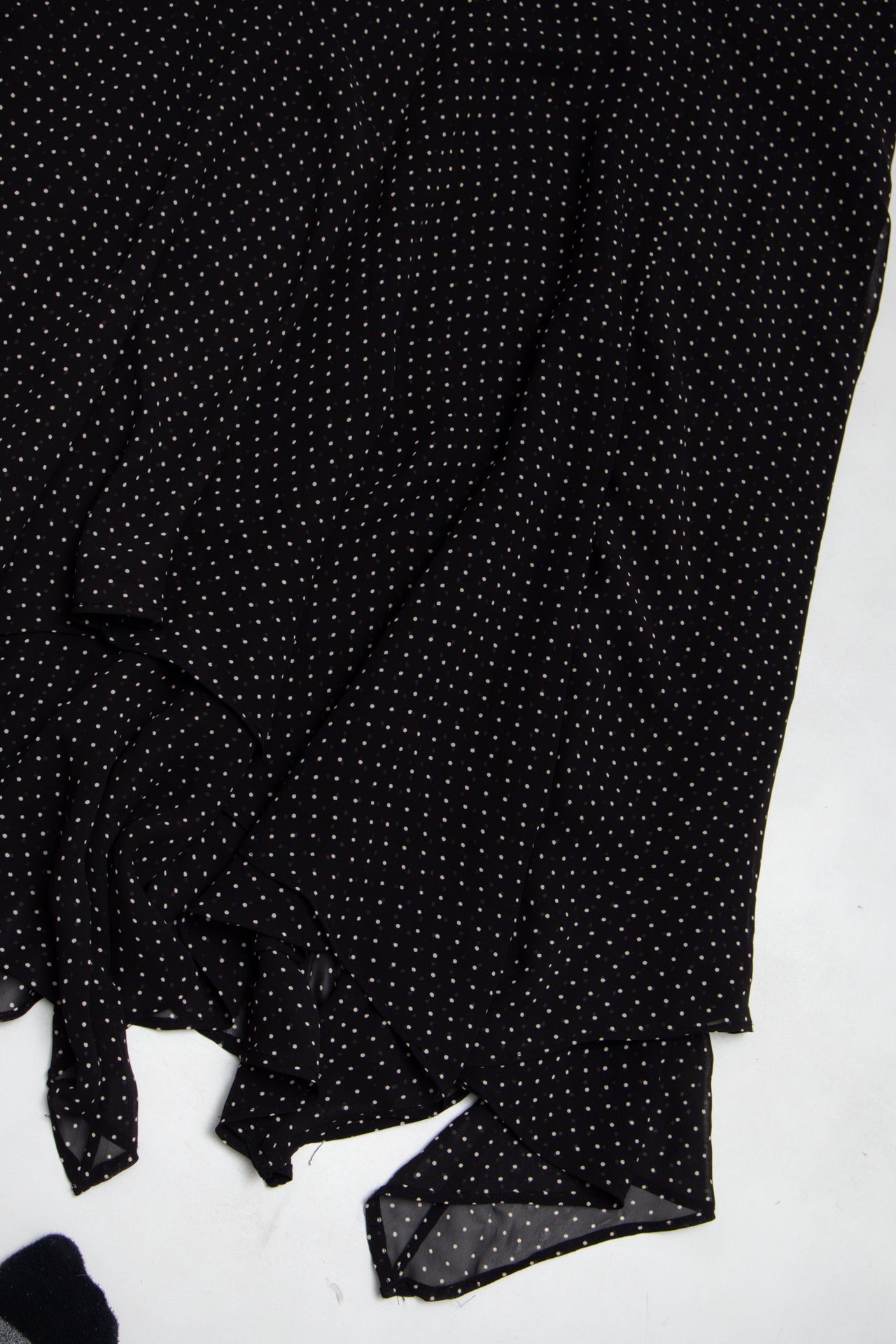 #89 Chaps polka dot midi skirt | c. 165 | size 14