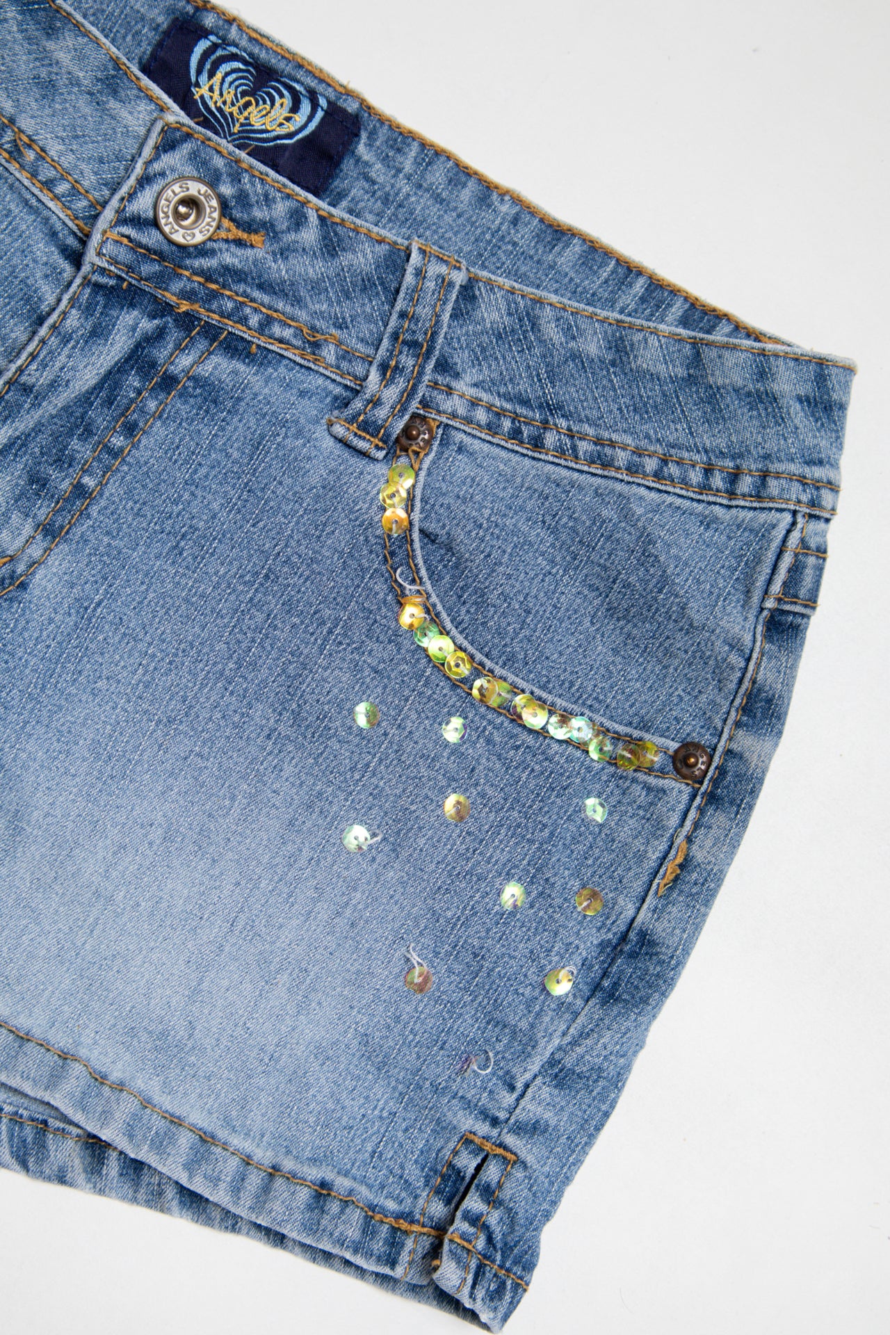 #100 Angels sequinned floral denim shorts | c. 165 | size 8