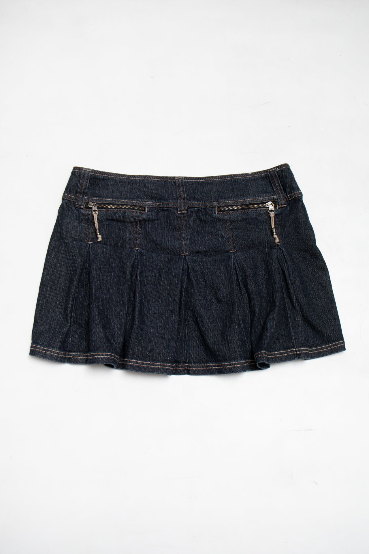 #101 EDC dark wash pleated mini denim skirt | c. 165 | size 14