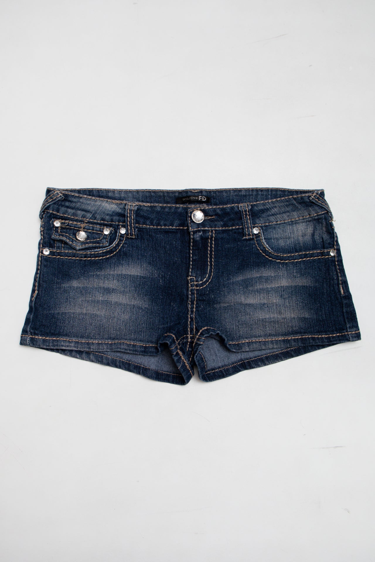#104 rhinestone button stitch-work denim shorts | c. 165 | size 8/10