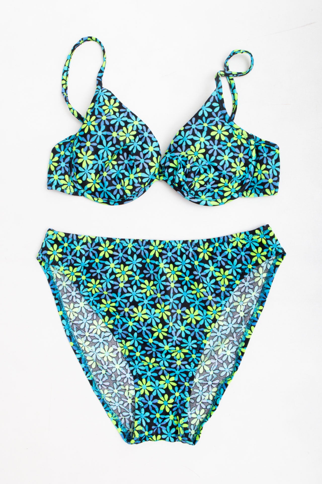 #04 USA California Waves Floral Bikini Set | Collection 141 | Size 8