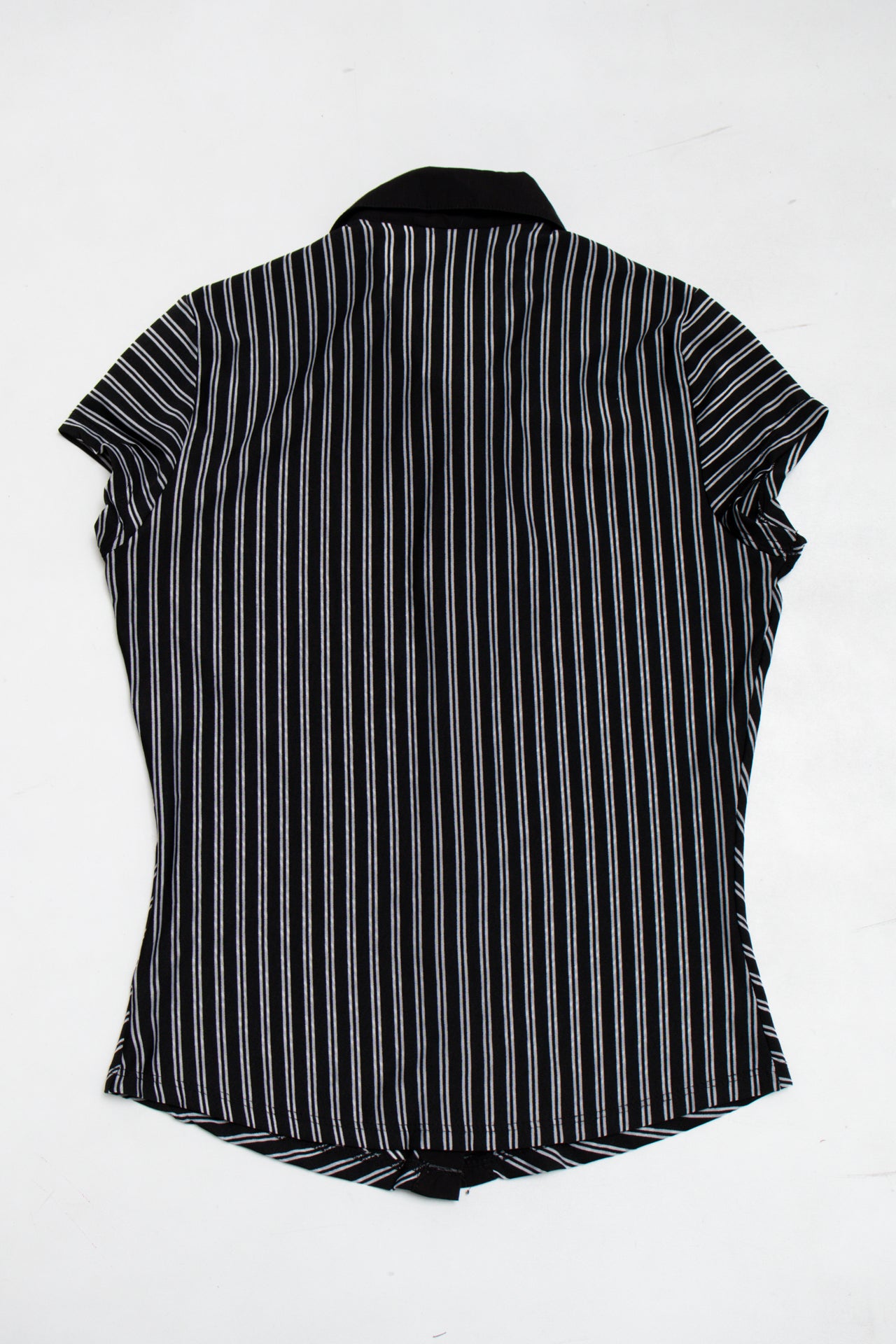 #150 striped fitted button up top | c. 165 | size 8