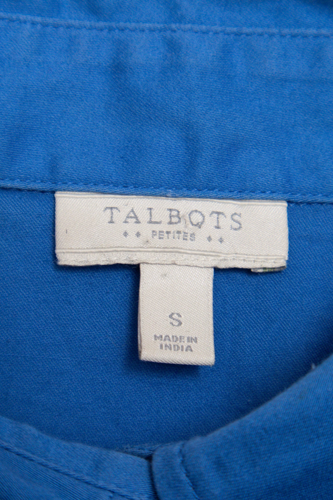 #152 Talbots blue cotton button up | c. 165 | size 8