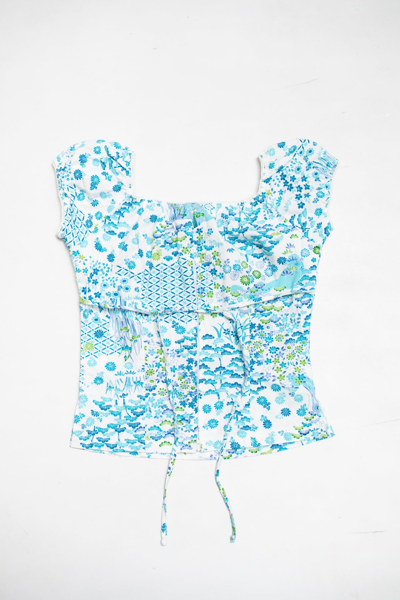 #181 Forever 21 garden print top | c. 165 | size 8