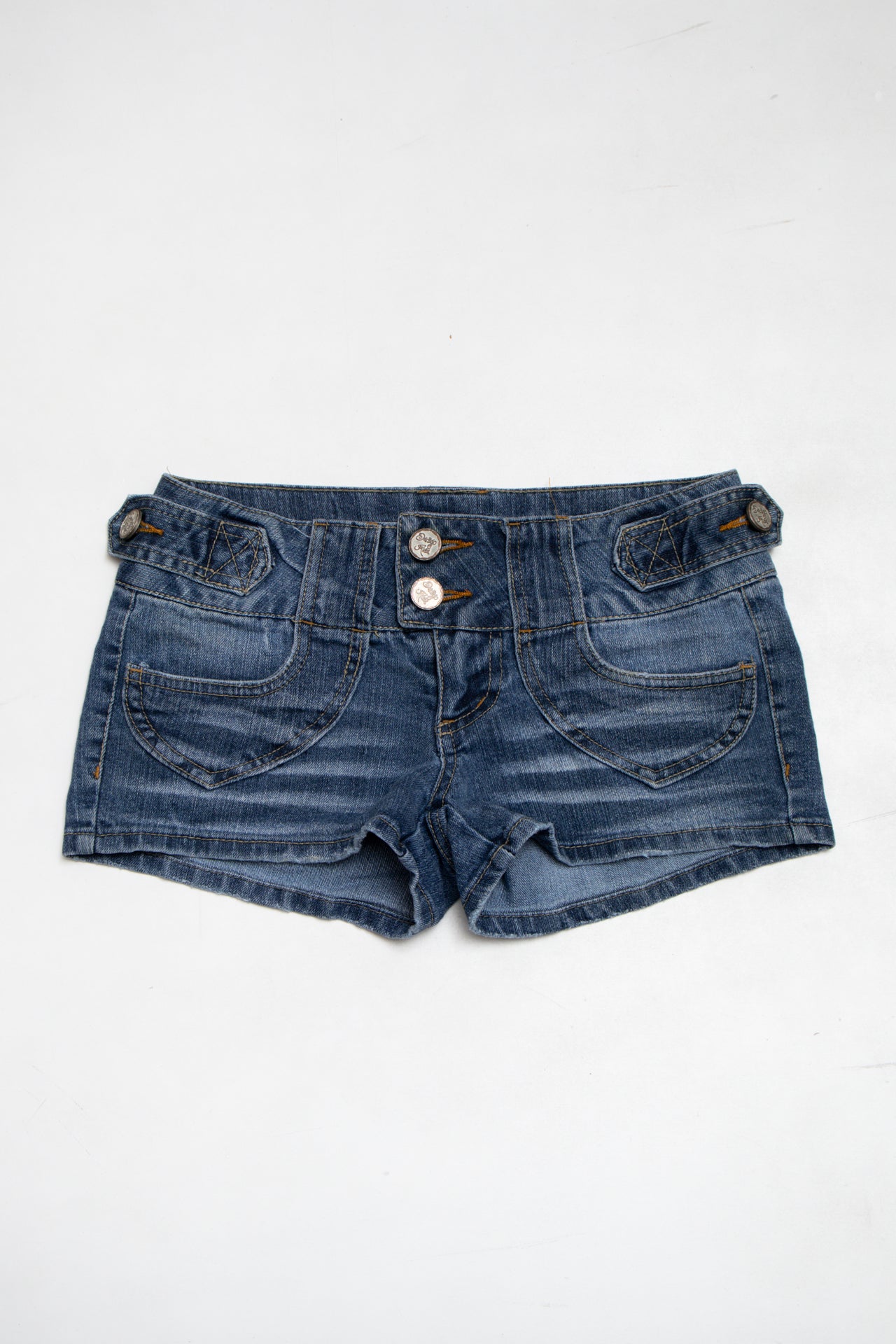 #201 Indigo Rein denim mini shorts | c. 165 | size 6
