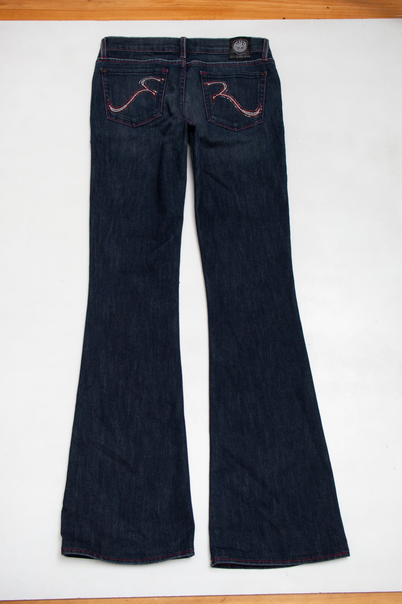 #208 Rock & Republic rhinestoned dark-wash jeans | c. 165 | size 6