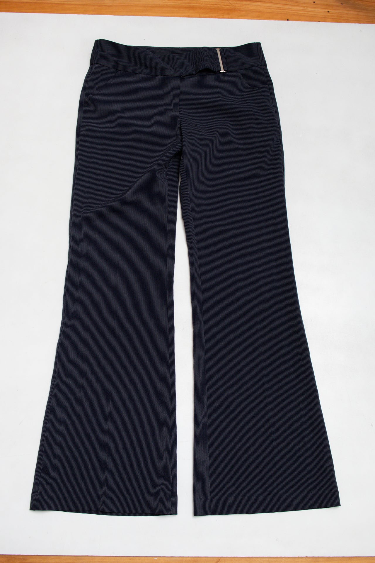 #209 Digit@l navy pinstripe pants | c. 165 | size 8/10