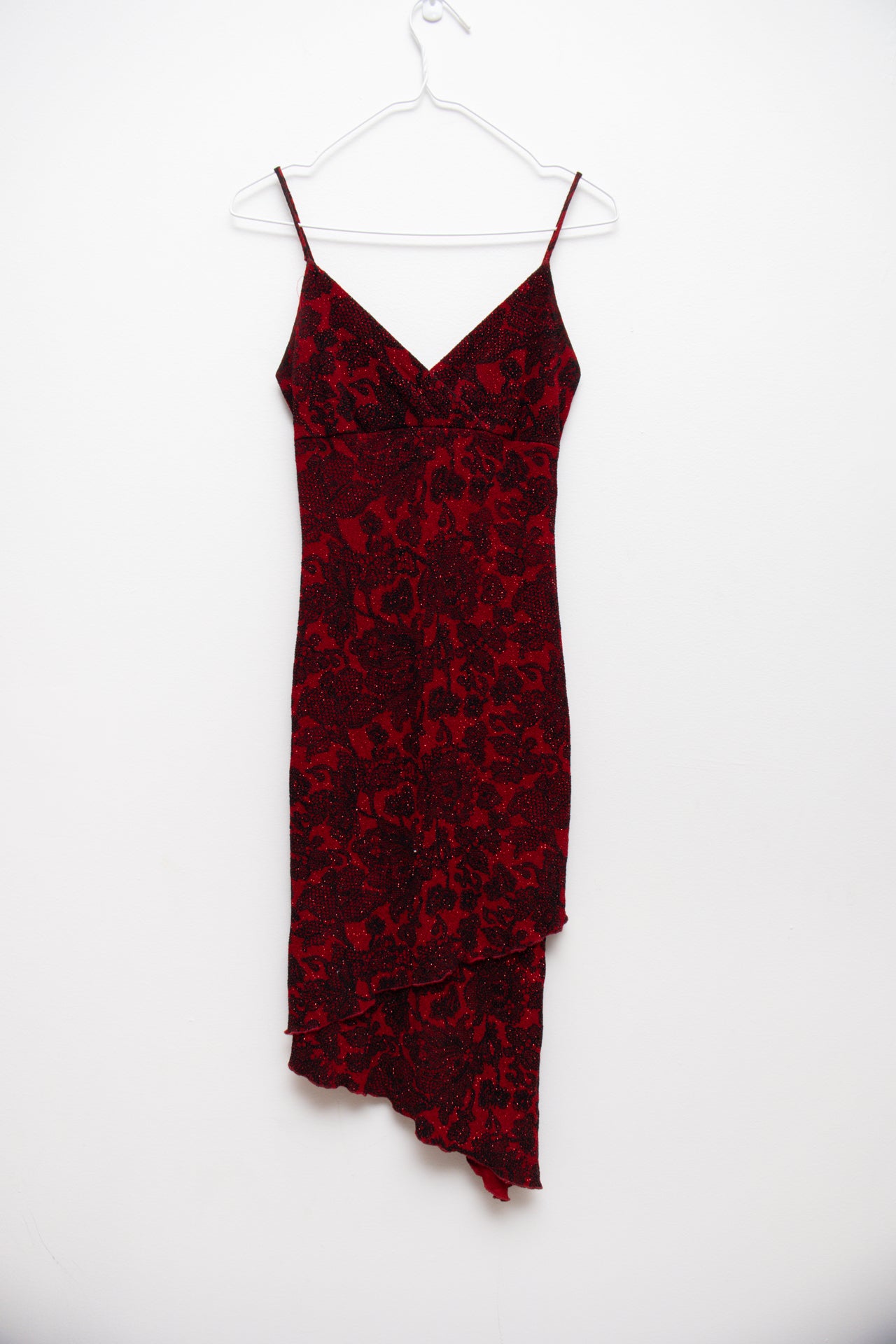 #220 Le Chataeu glittered red midi dress | c. 165 | size 8