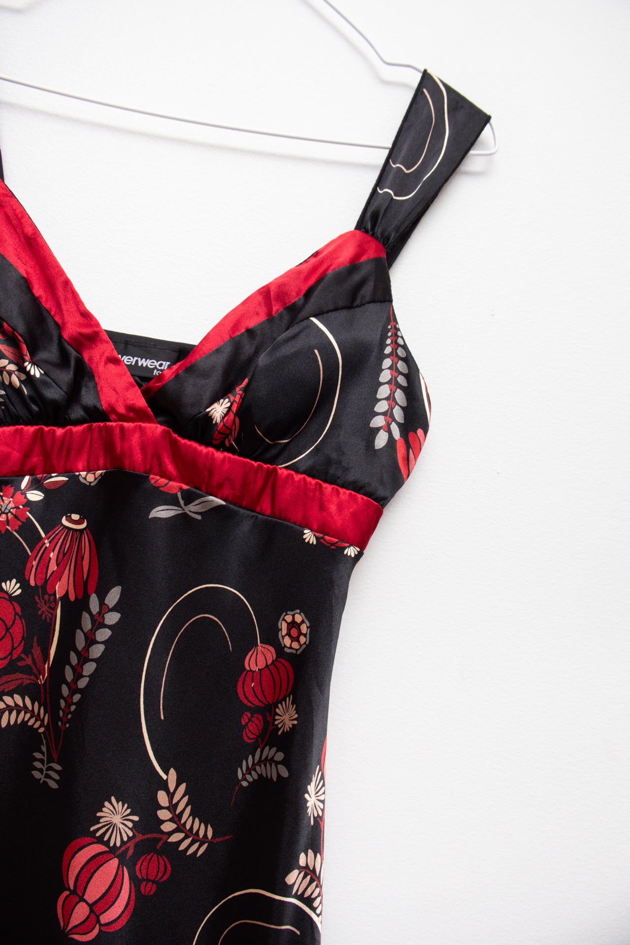 #217 Byerwear Too! red/black satin midi dress | c. 165 | size 8