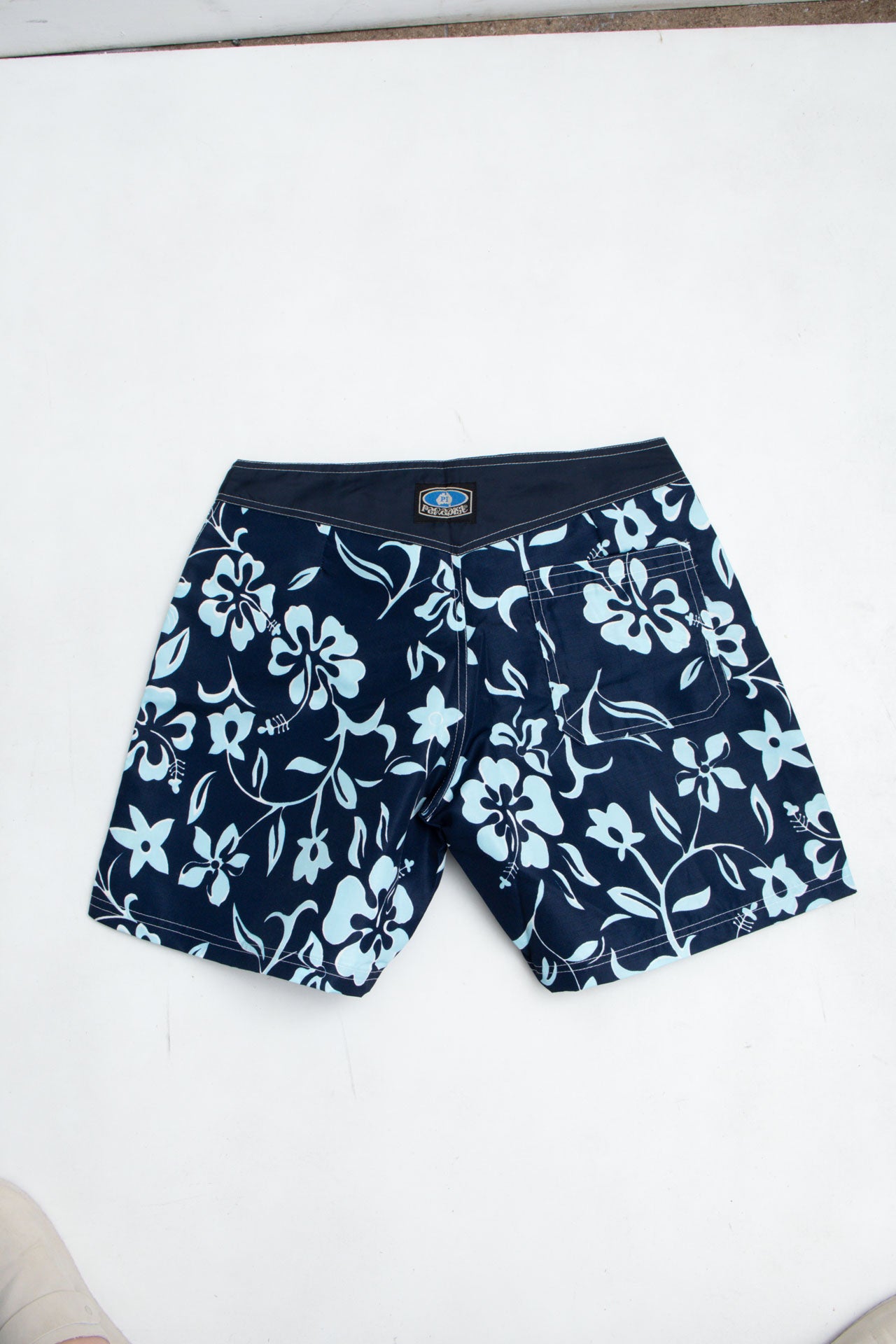 #40 Pi Navy Floral Board Shorts | H20 | Size 10