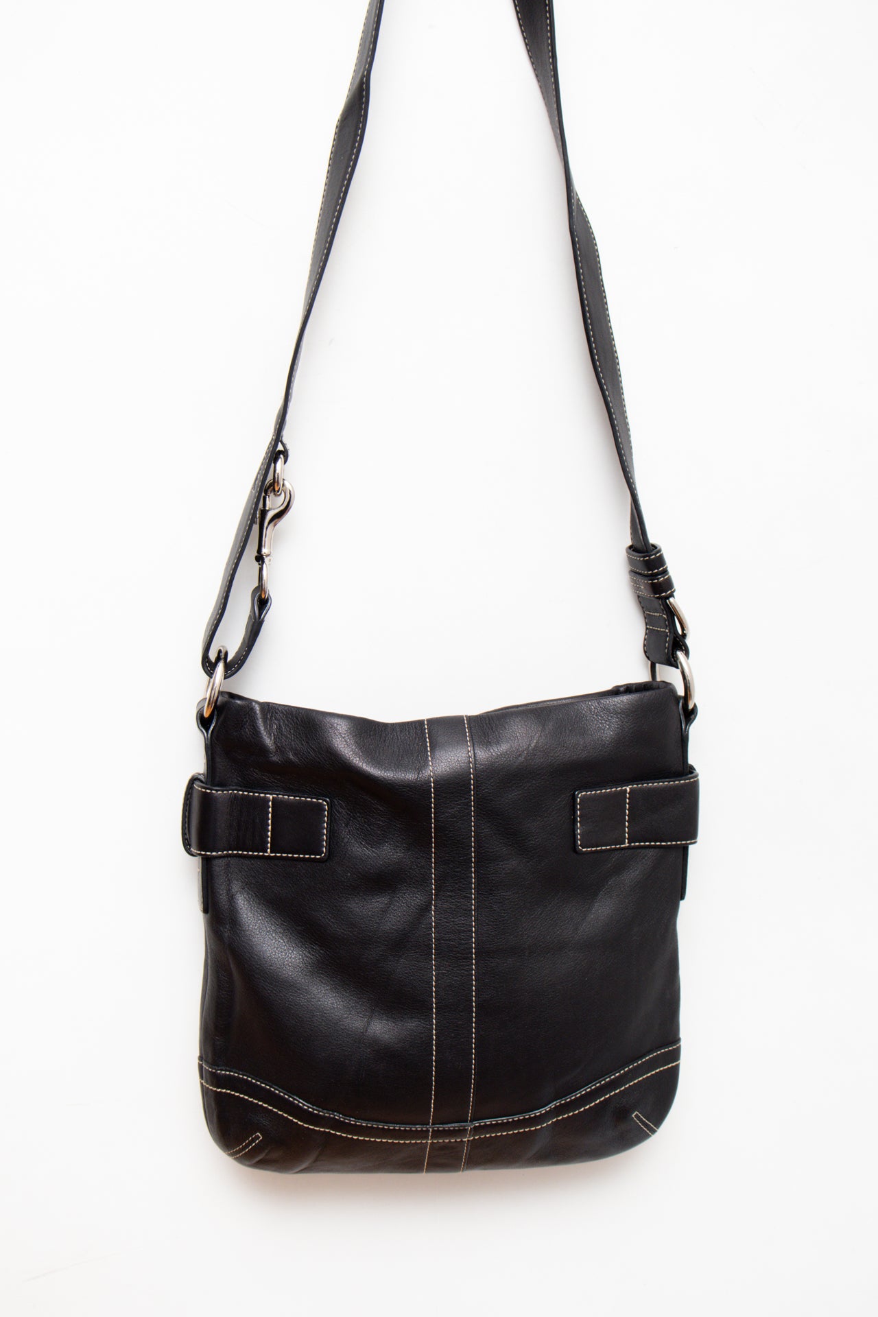 #236 Coach black leather shoulder bag | c. 165