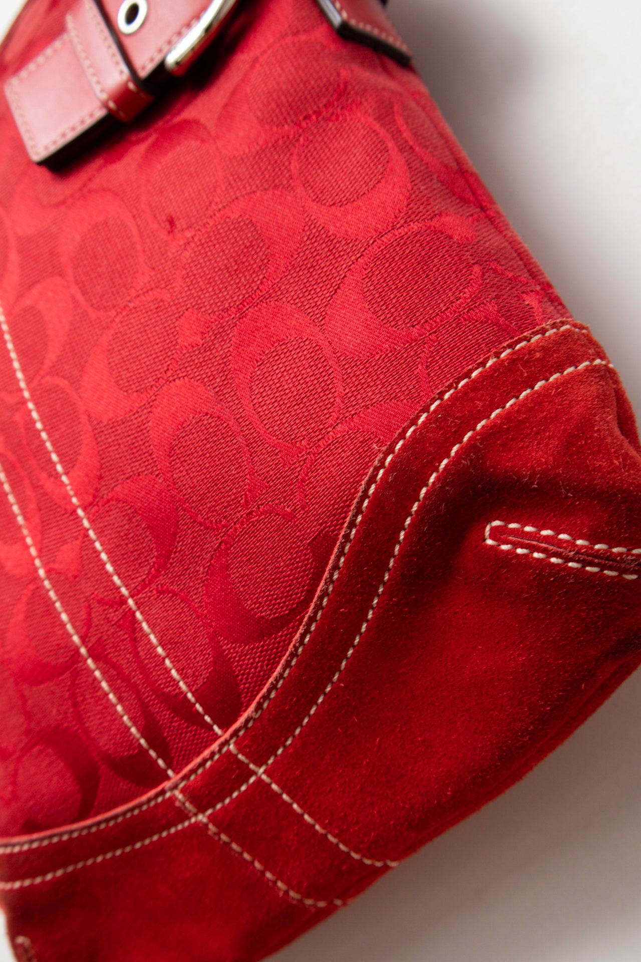 #237 Coach monogram canvas/leather bag | c. 165