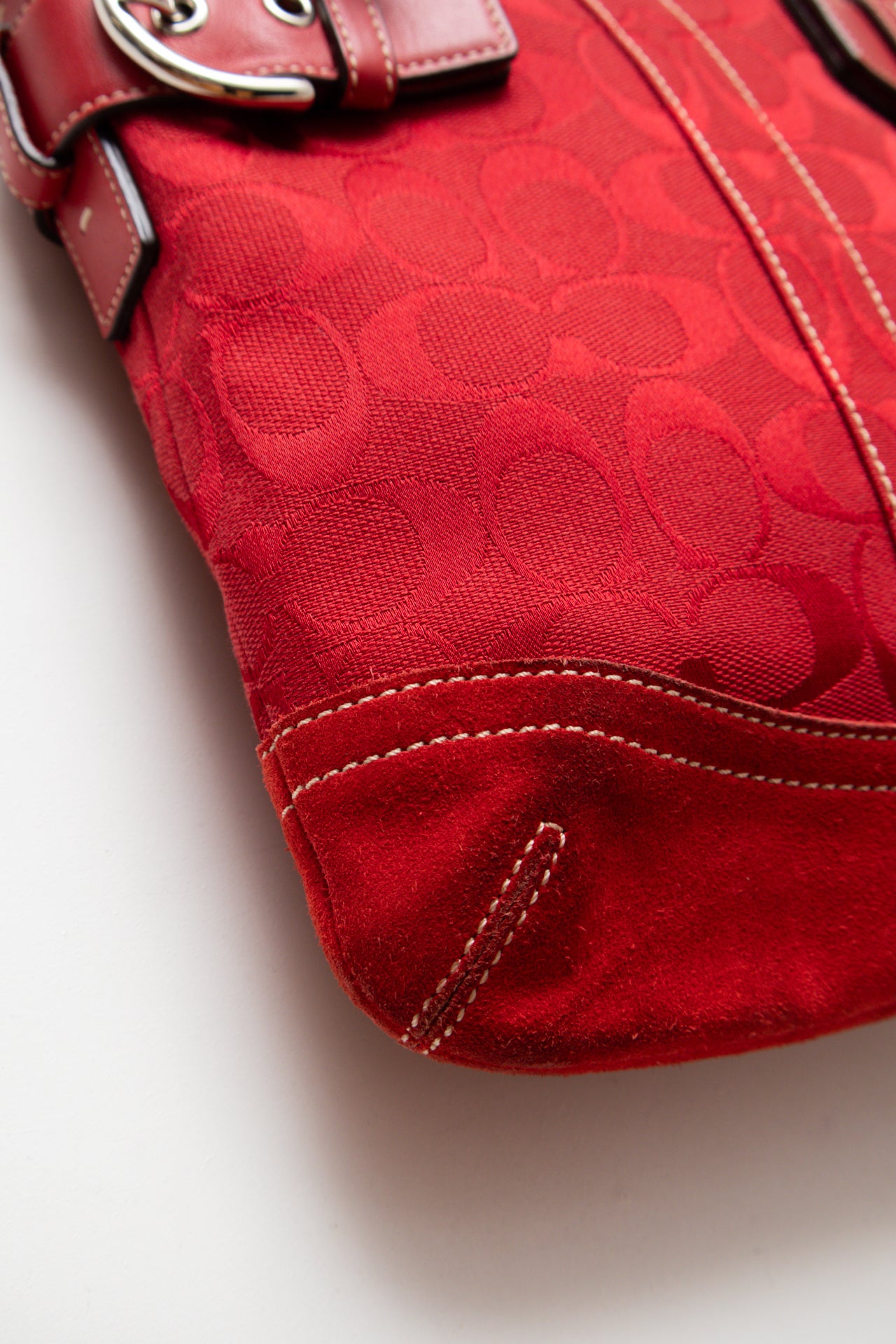#237 Coach monogram canvas/leather bag | c. 165