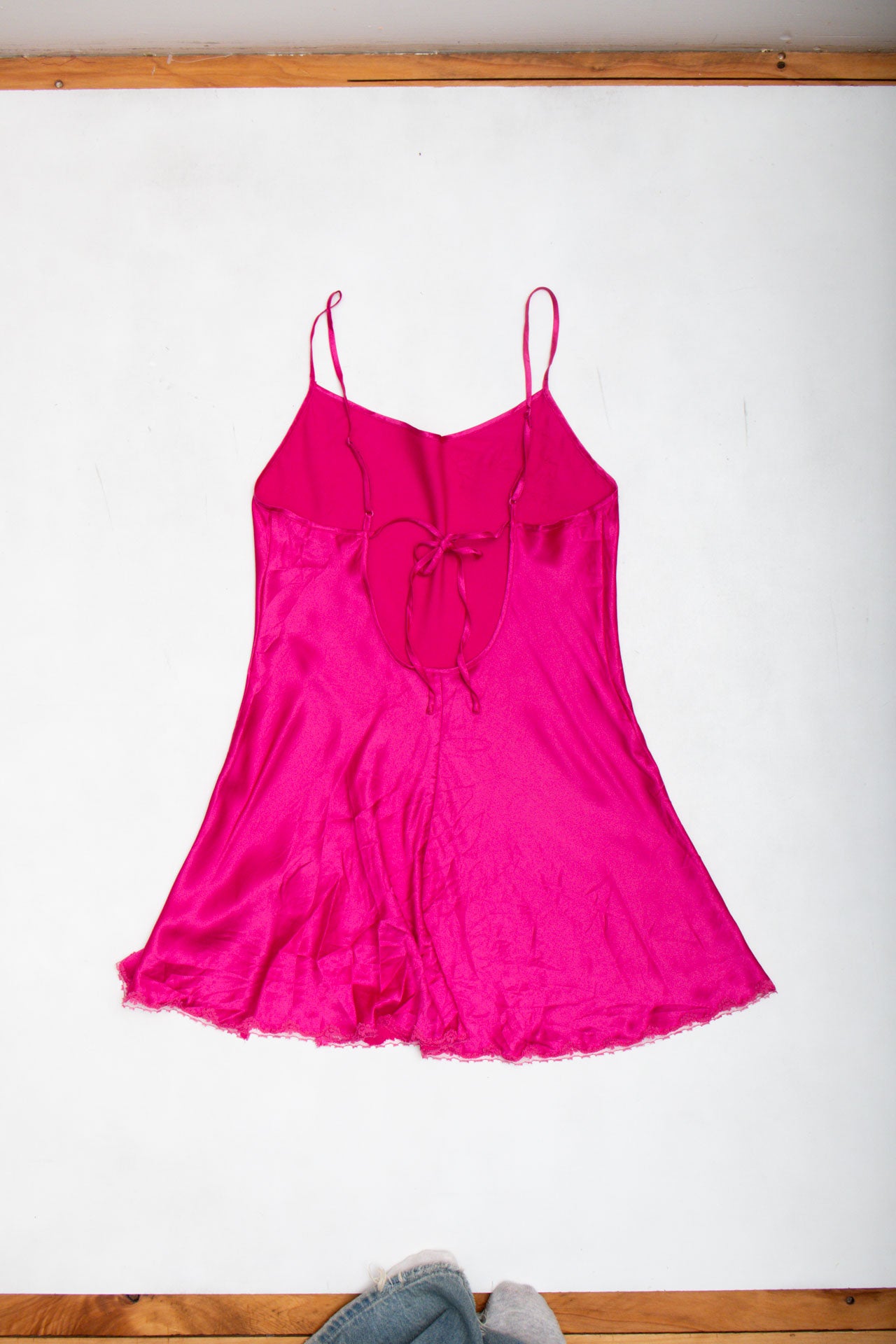 #32 VS Bright Pink Slip | Collection 142 | Size 10