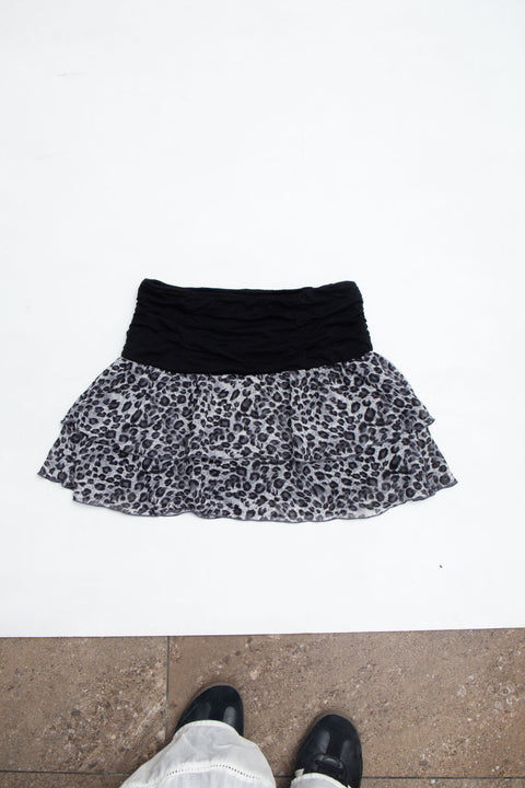 #04 Ruffled Leopard Print Mini | Mob Wife | Size 10