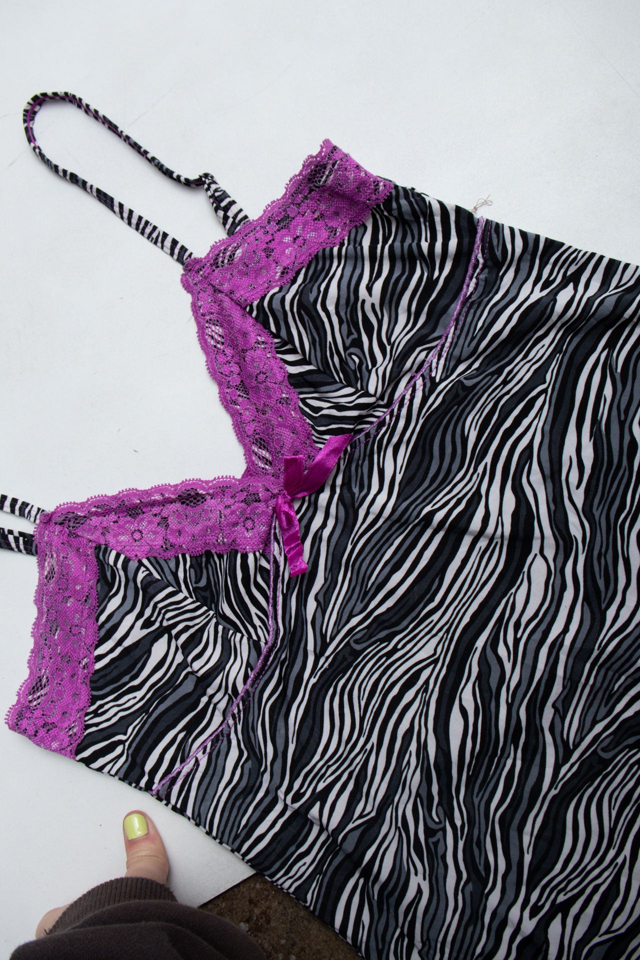 #25 XOXO Zebra Print Slip  | Mob Wife | Size 10