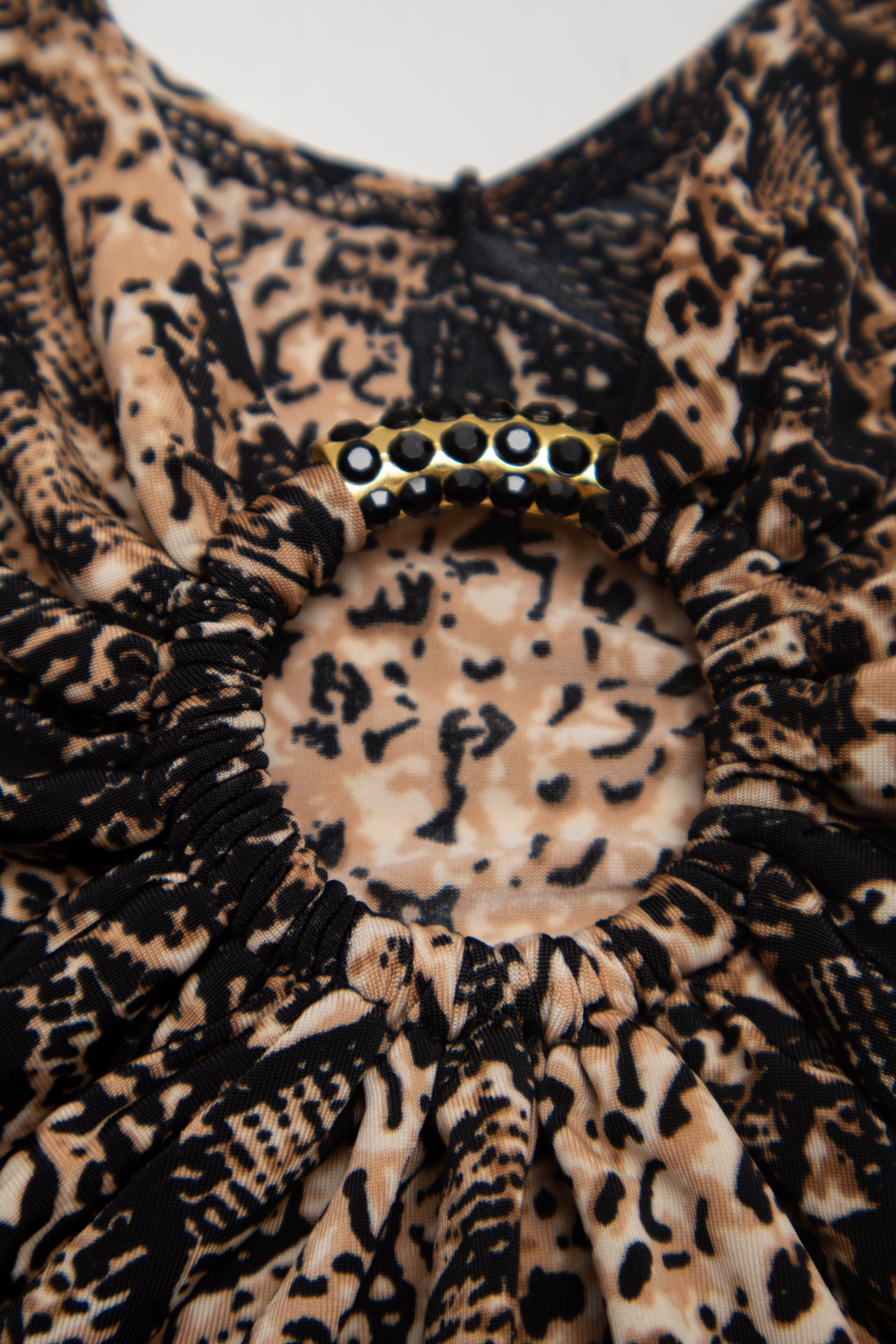 #42 Suzy Shier animal print rhinestone ring top | c. 158 | size 14