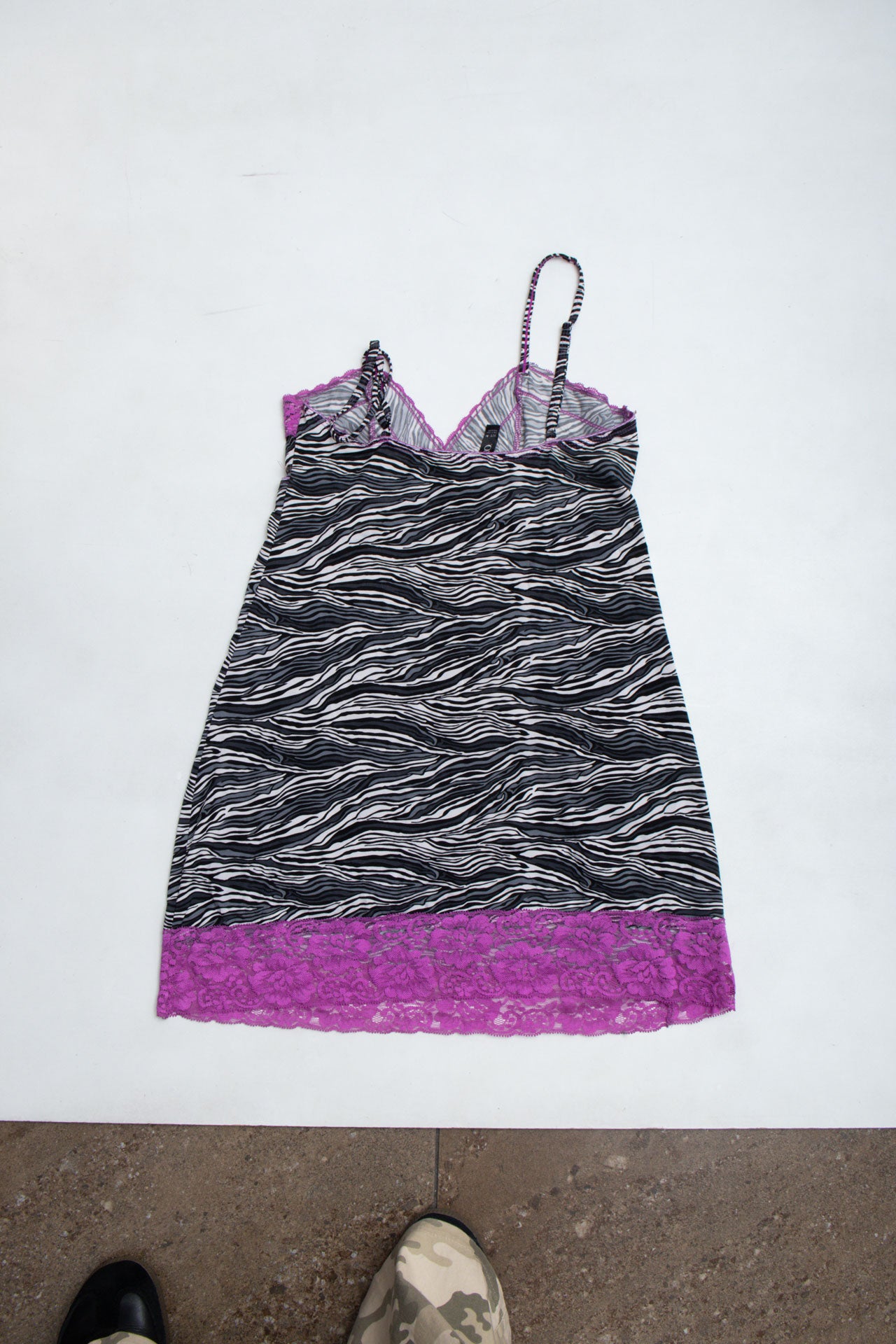 #25 XOXO Zebra Print Slip  | Mob Wife | Size 10