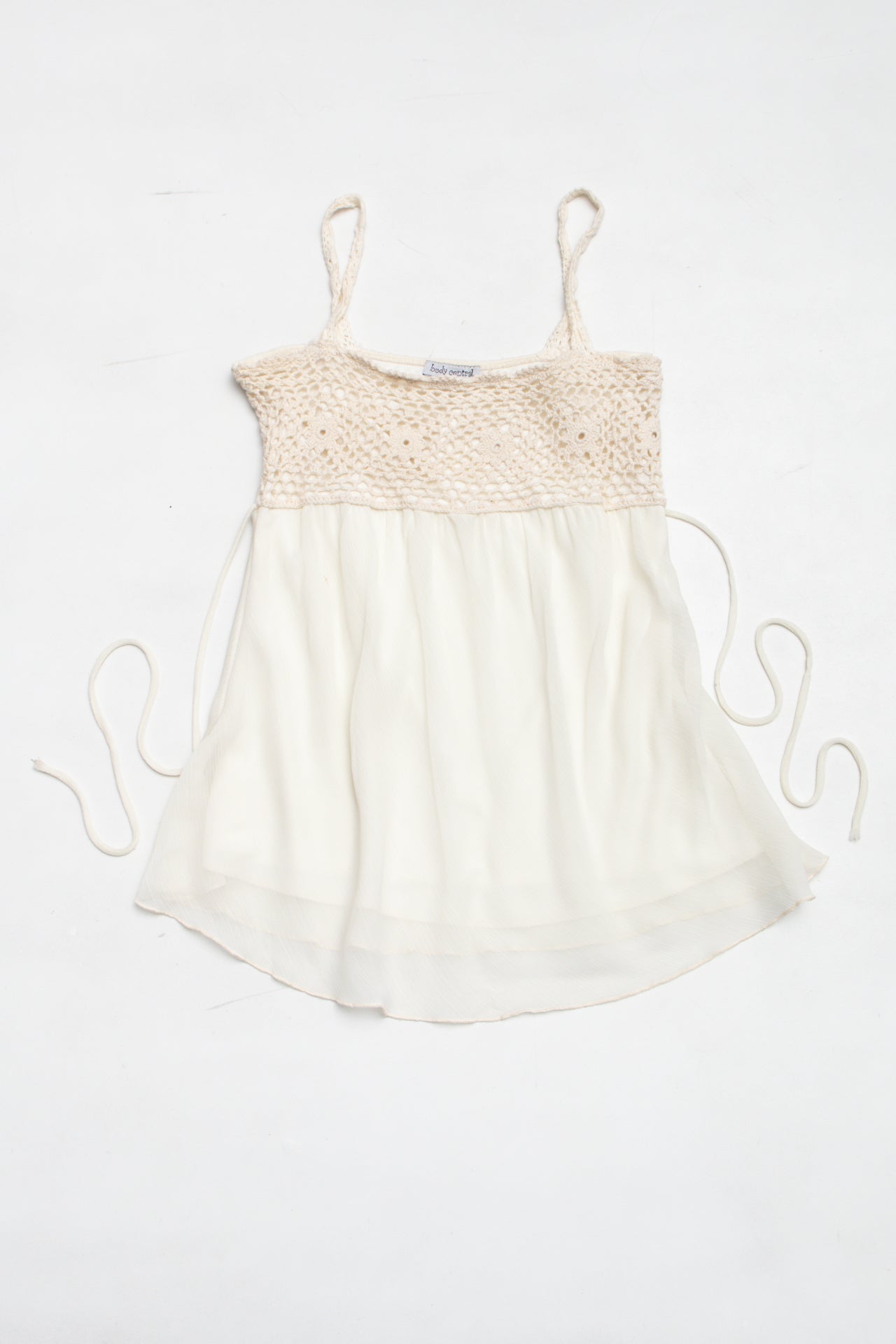 #16 Cream crochet sheer flowy cami | Size 10 | C. 152