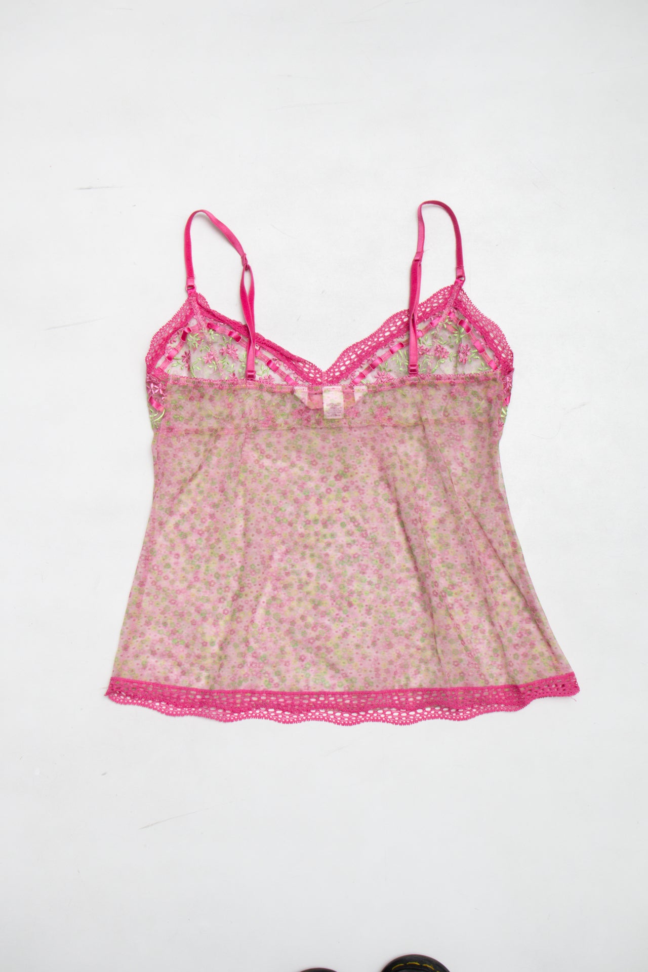 #23 Victoria's Secret Floral mesh lace embroidered cami | Size 10| C. 152