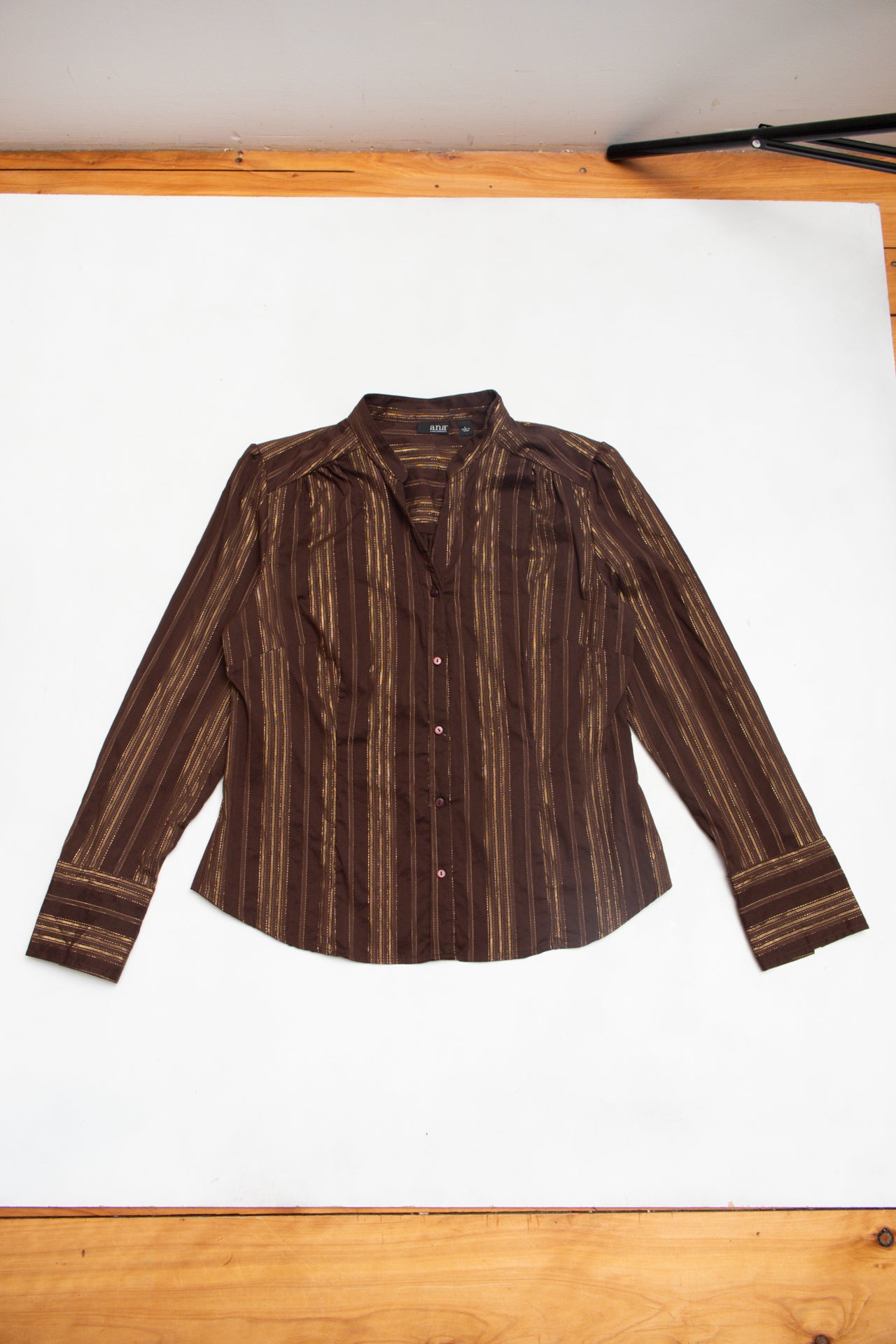 #77 Ana brown\gold metallic pinstripe shirt | c. 158 | size 12