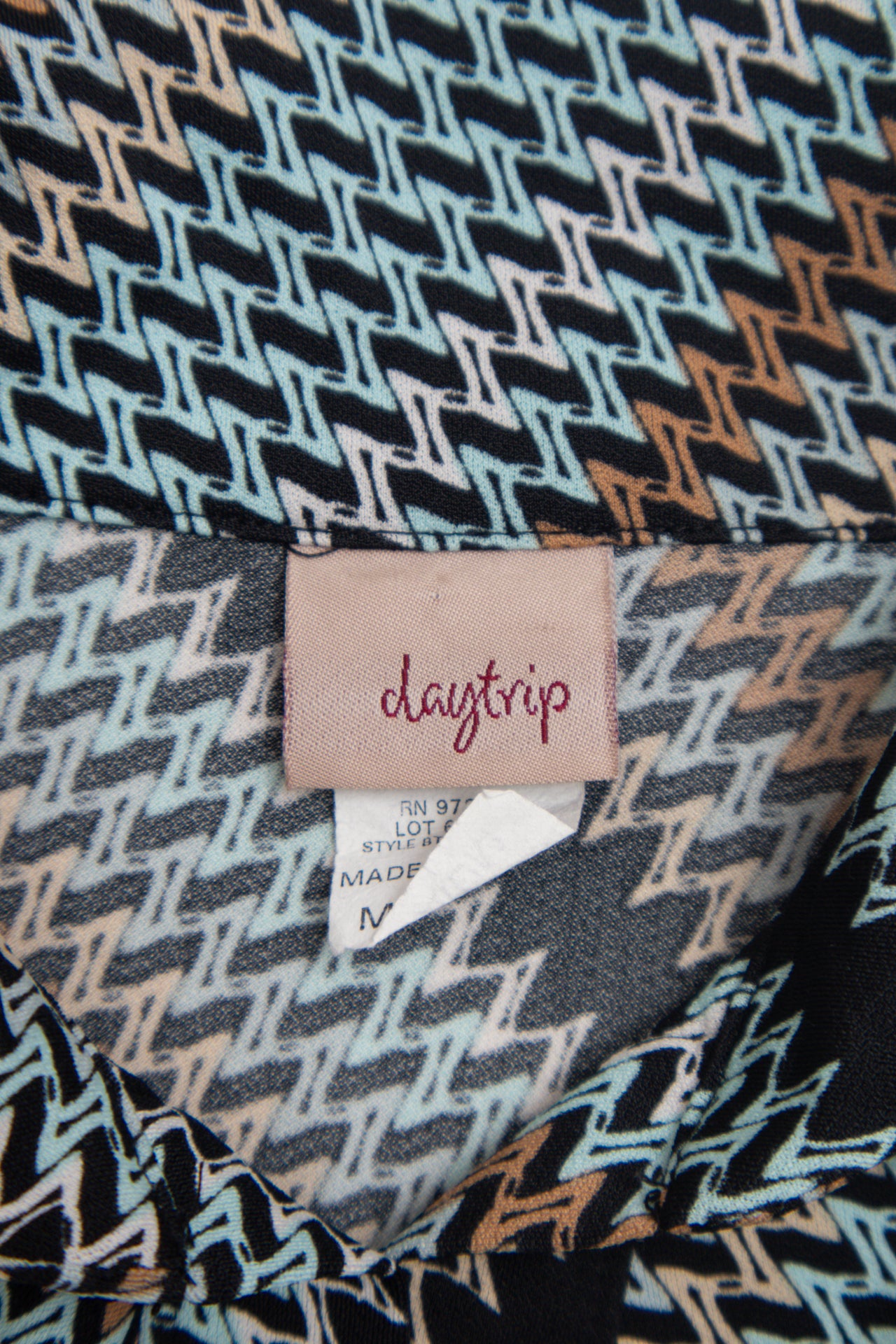 #83 Daytrip pattern fitted blouse | c. 158 | size 10