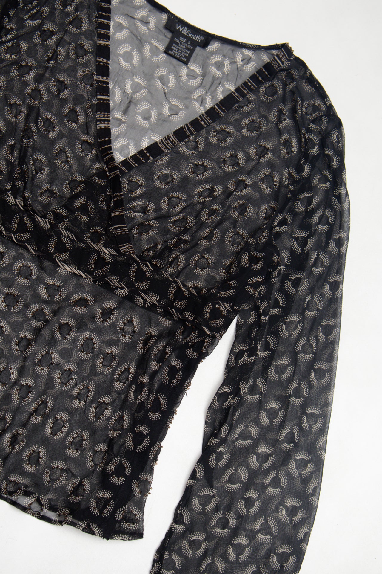 #100 beaded silk long sleeve | c. 158 | size 8