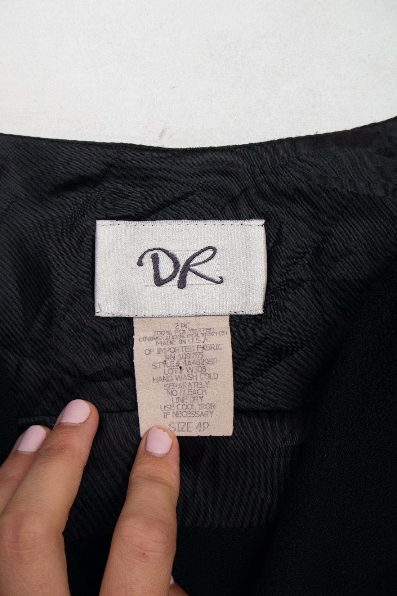 #49 90's USA Sheer tank w beaded hem | Size 8 | C. 152