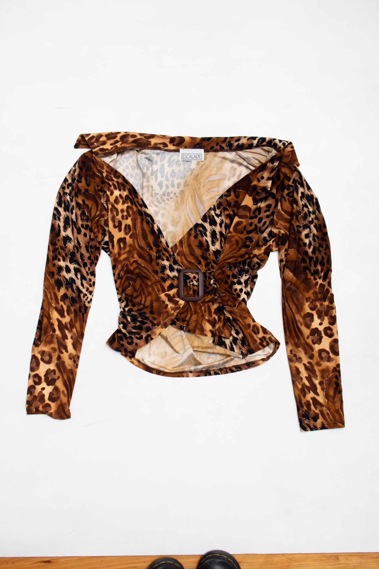 #74 Leopard wrap shirt w buckle | Size 12 | C. 152
